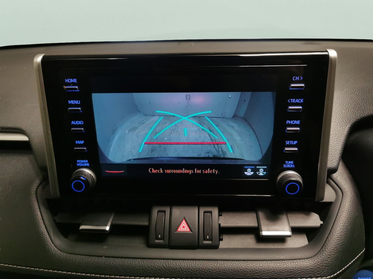 Used Toyota RAV4 2021 for sale - 78001032: Photo 5