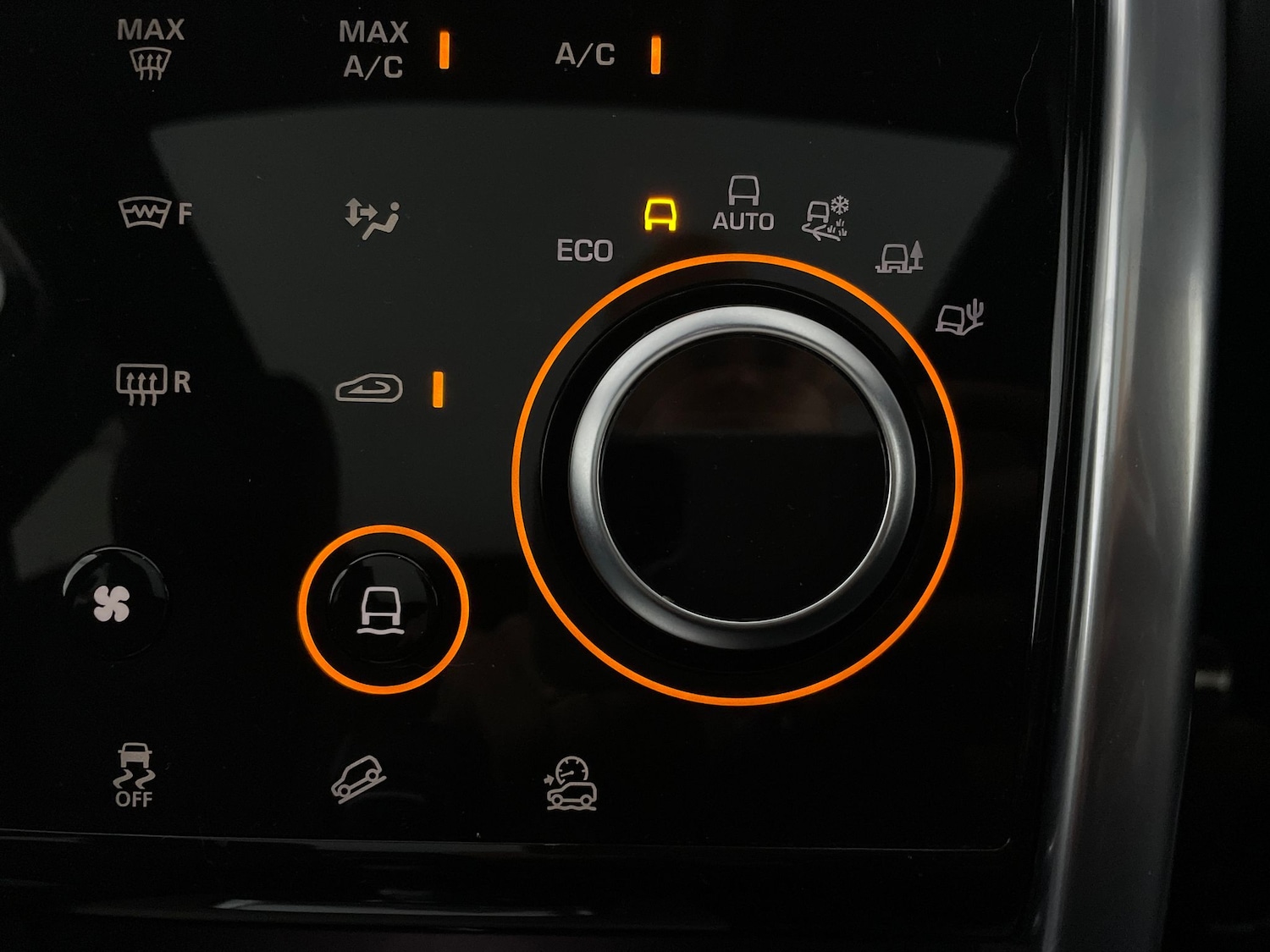 Used Land Rover Discovery Sport 2021 for sale - 75970918: Photo 27