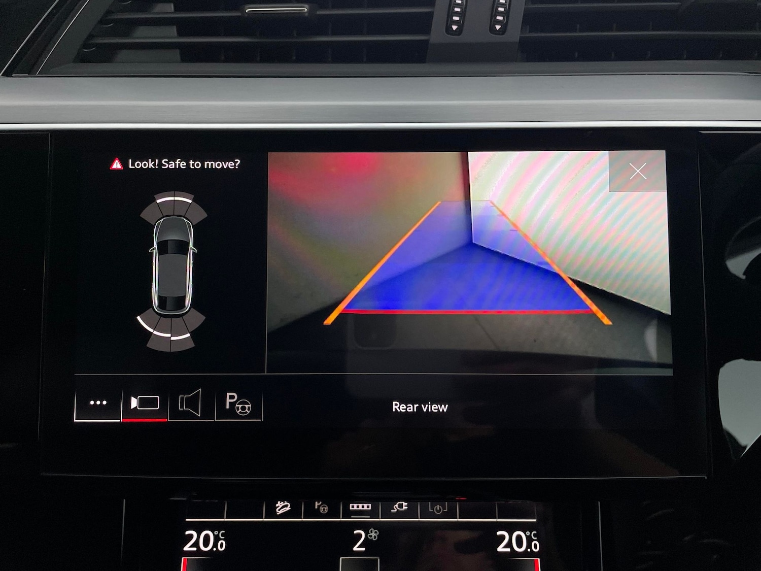 Used Audi e-tron 2022 for sale - 76529019: Photo 24