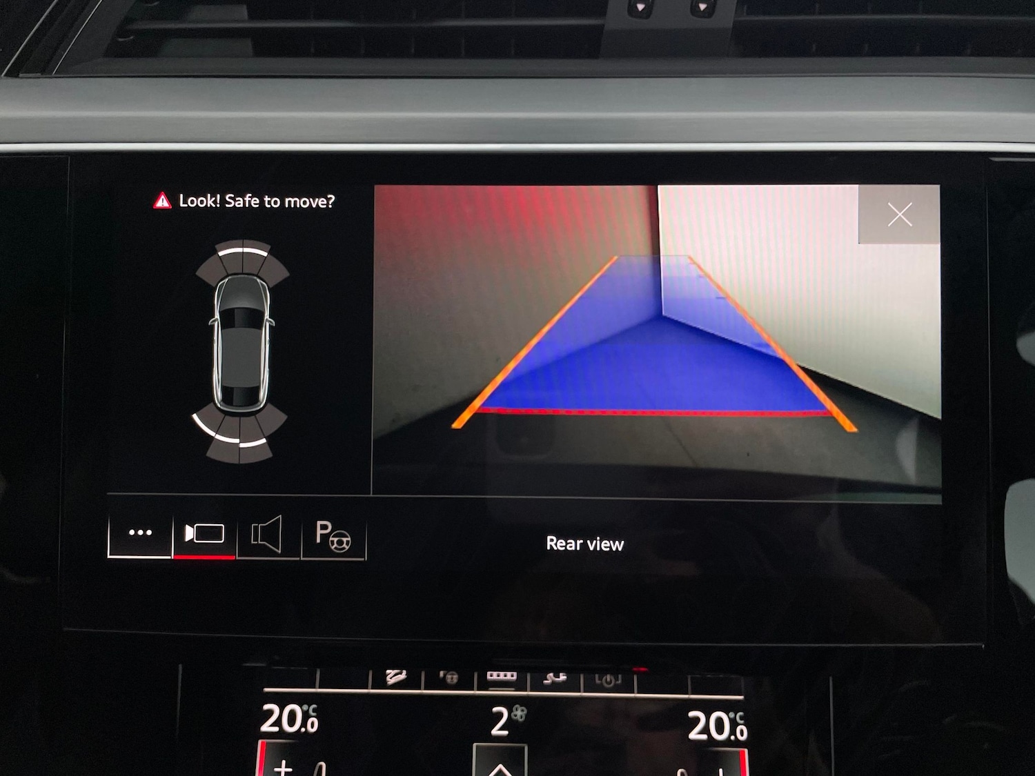 Used Audi e-tron 2022 for sale - 76529019: Photo 7