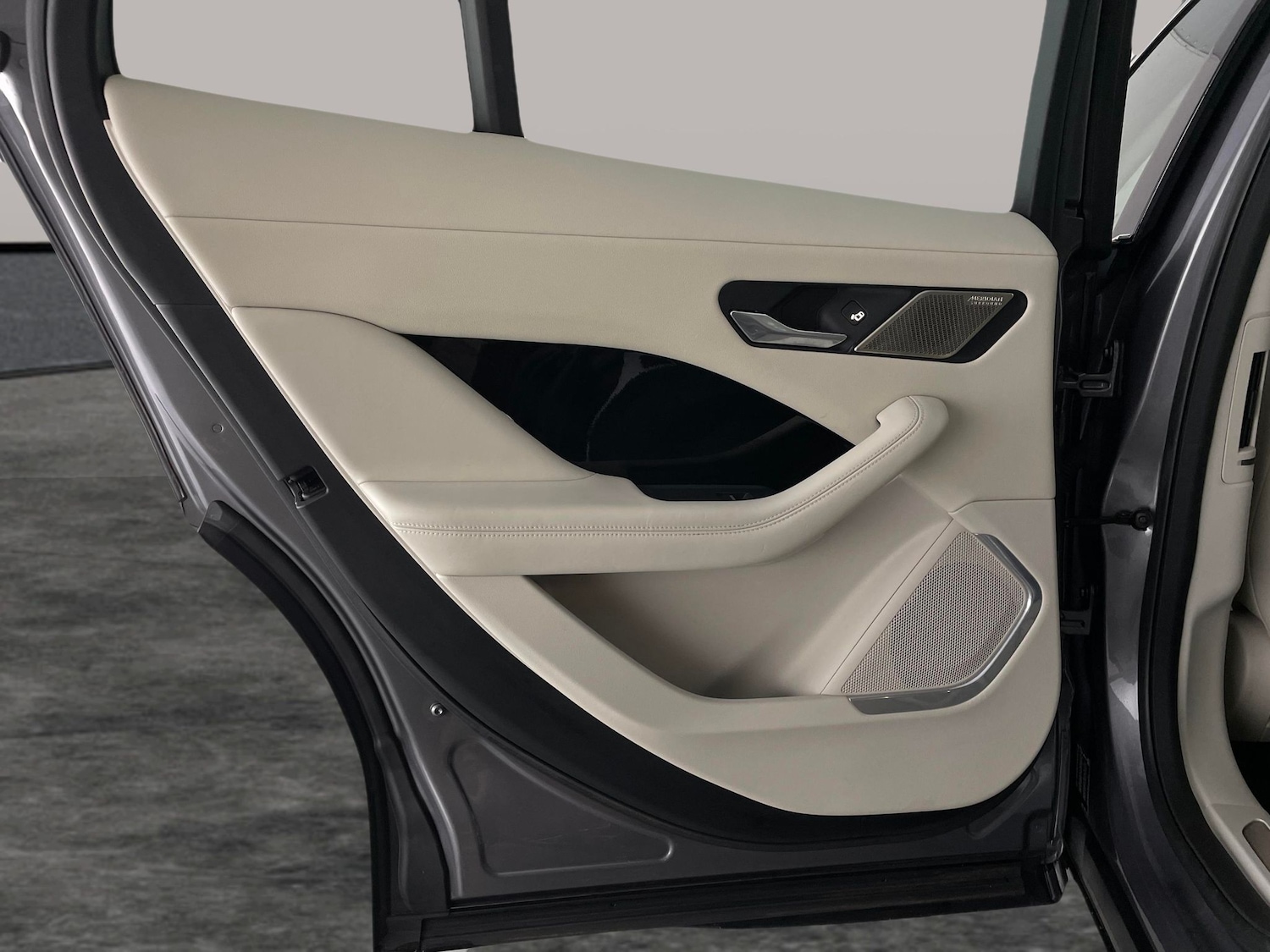 Used Jaguar I-Pace for sale - 76725413: Photo 32