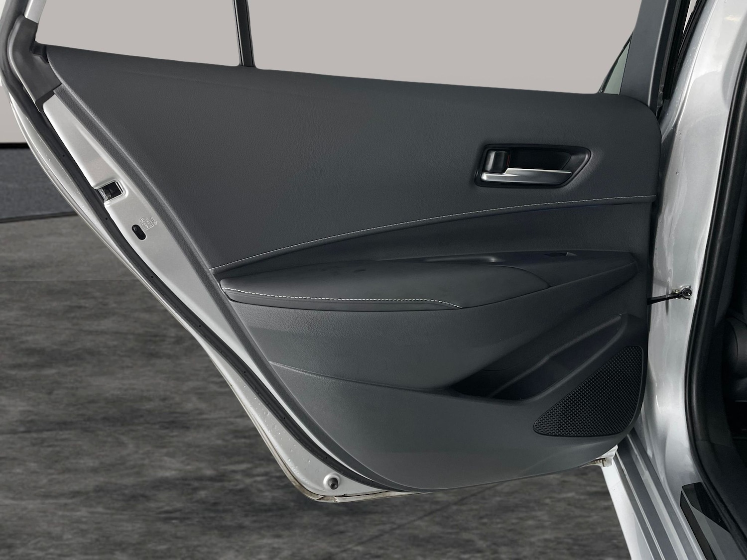 Used Toyota Corolla 2023 for sale - 76946575: Photo 32