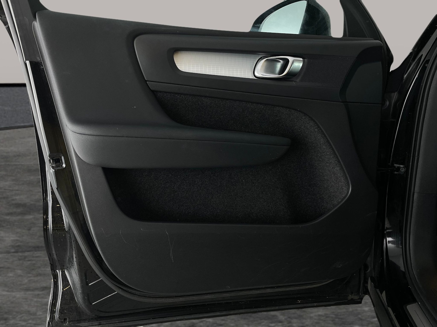 Used Volvo XC40 2022 for sale - 77591185: Photo 26