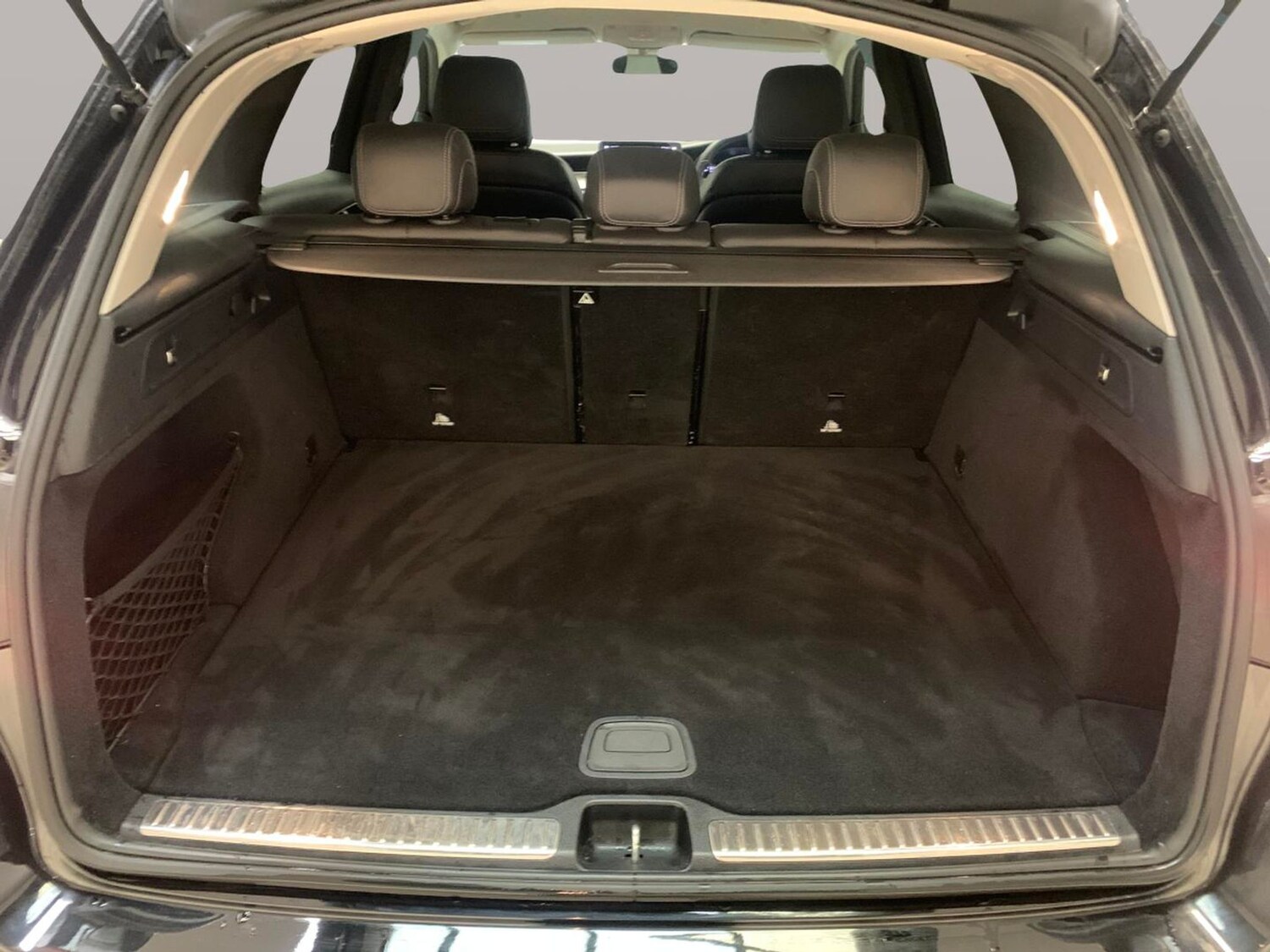 Used Mercedes-Benz GLC 2020 for sale - 77413101: Photo 32