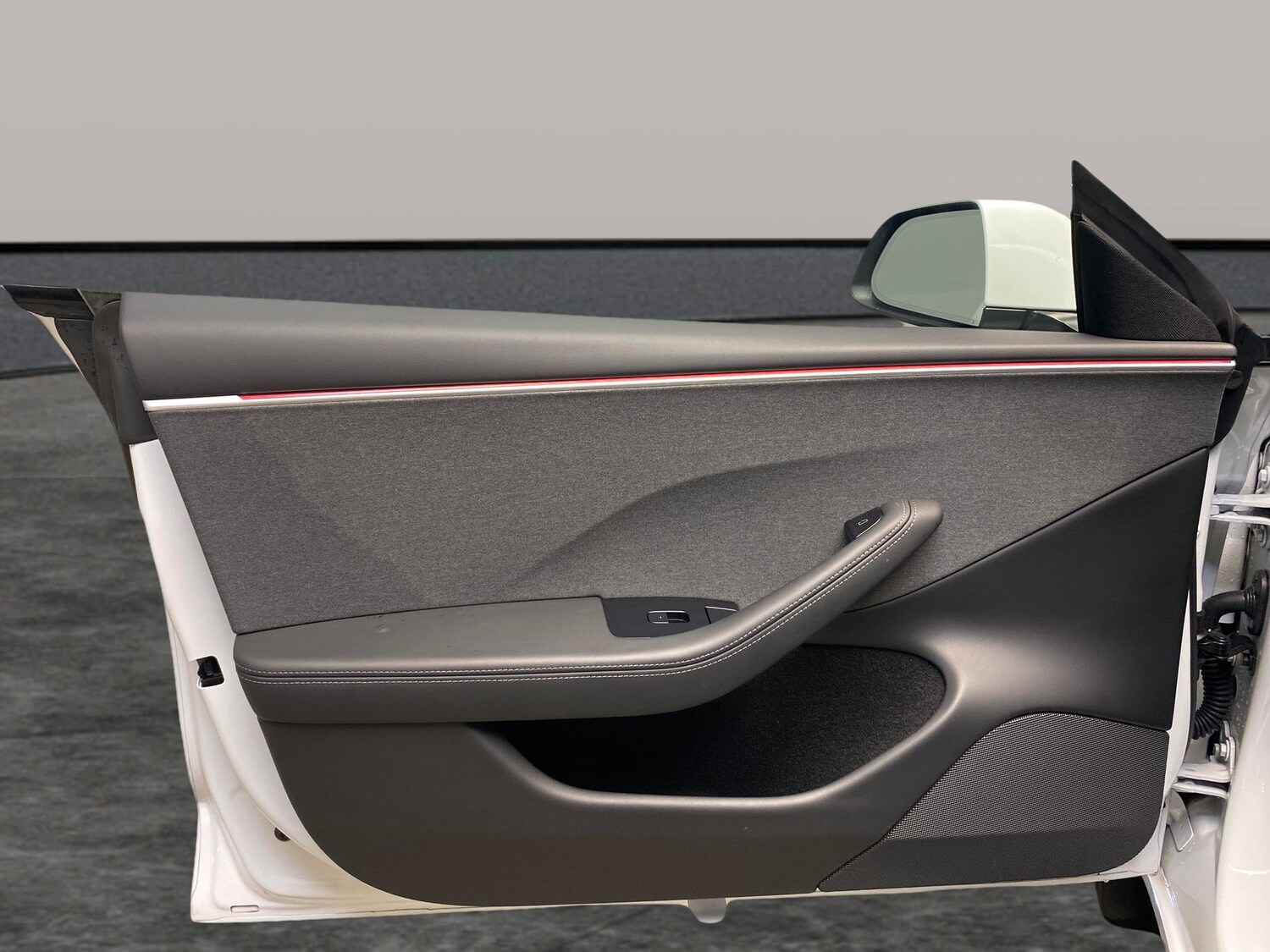 Used Tesla Model 3 2024 for sale - 78142078: Photo 28