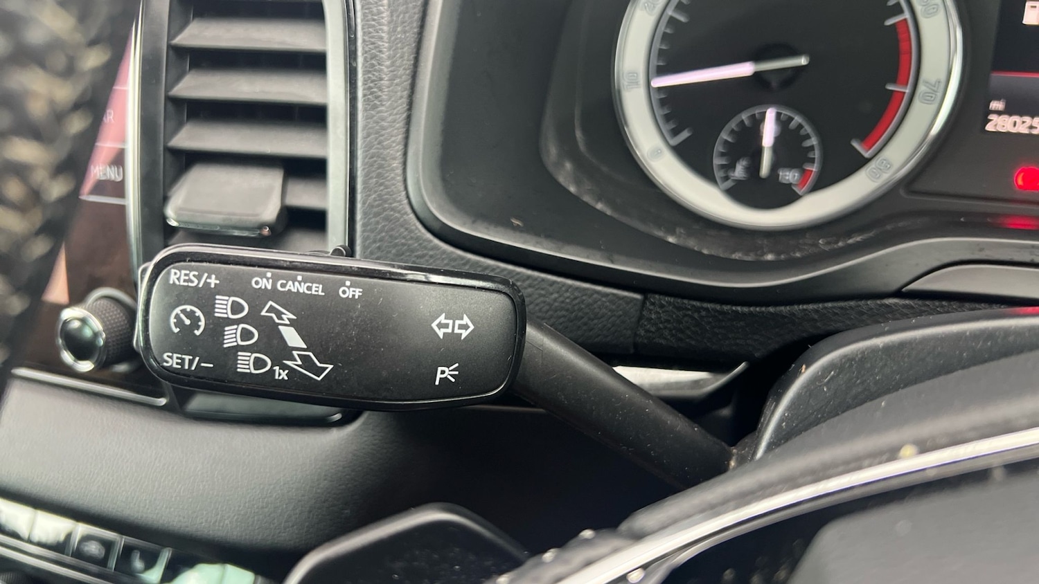 Used Skoda Karoq 2021 for sale - 76717854: Photo 16