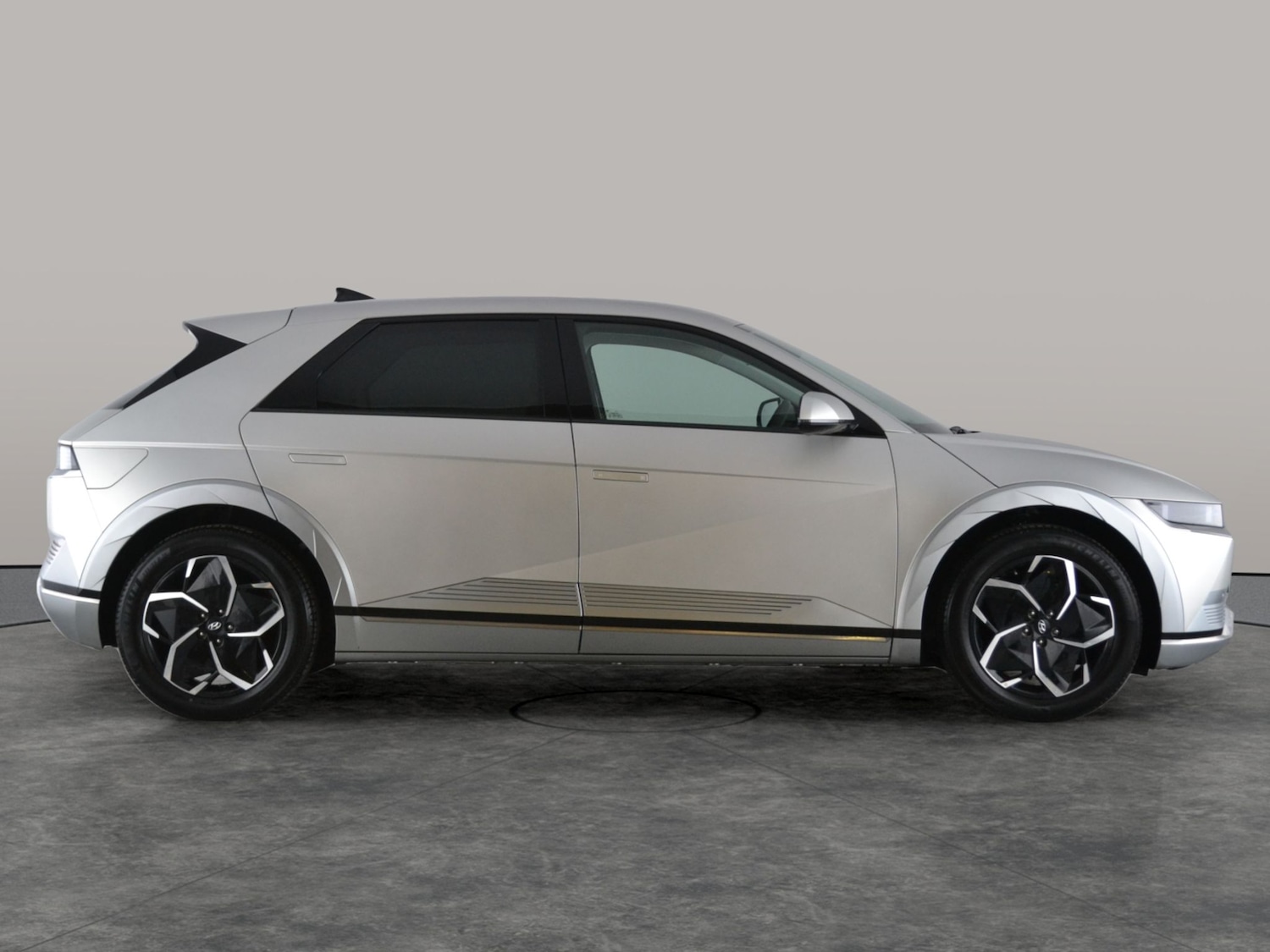 Used Hyundai IONIQ 5 2024 for sale - 77629789: Photo 13