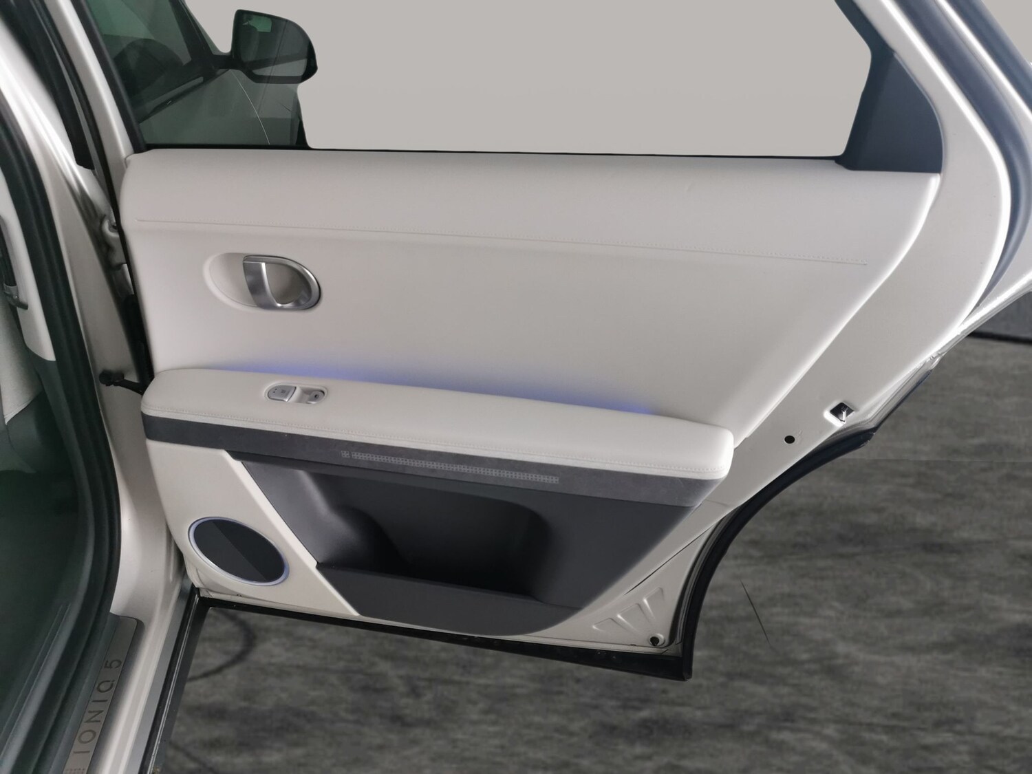 Used Hyundai IONIQ 5 2024 for sale - 77629789: Photo 38