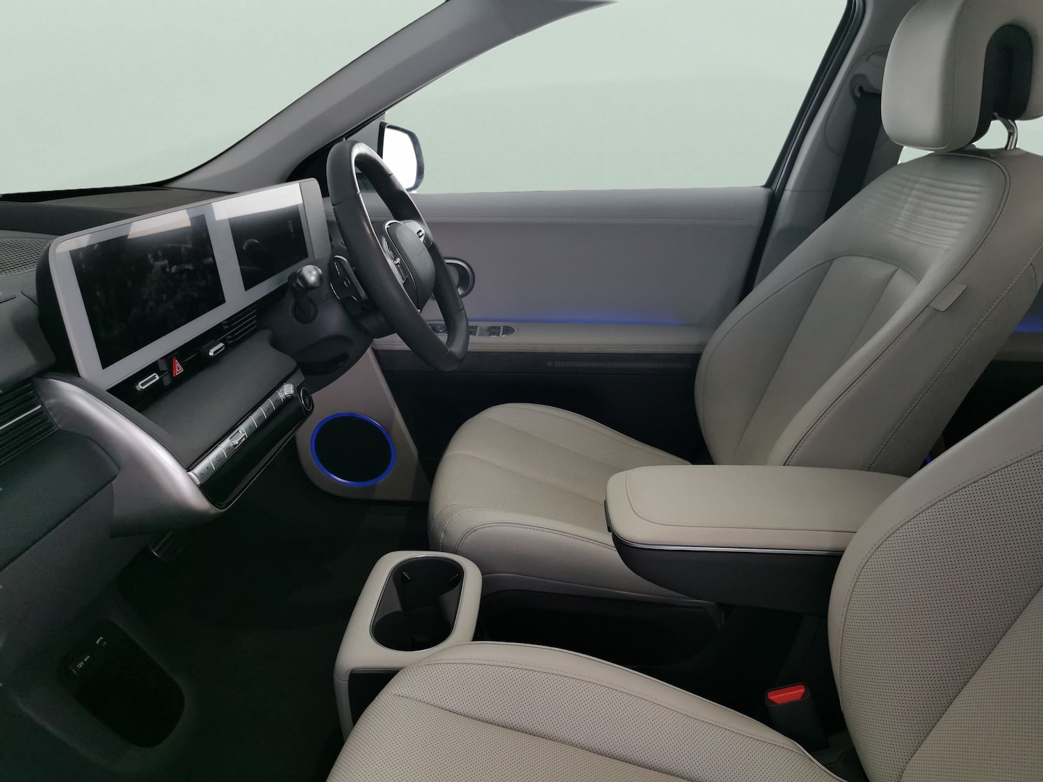 Used Hyundai IONIQ 5 2024 for sale - 77629789: Photo 4