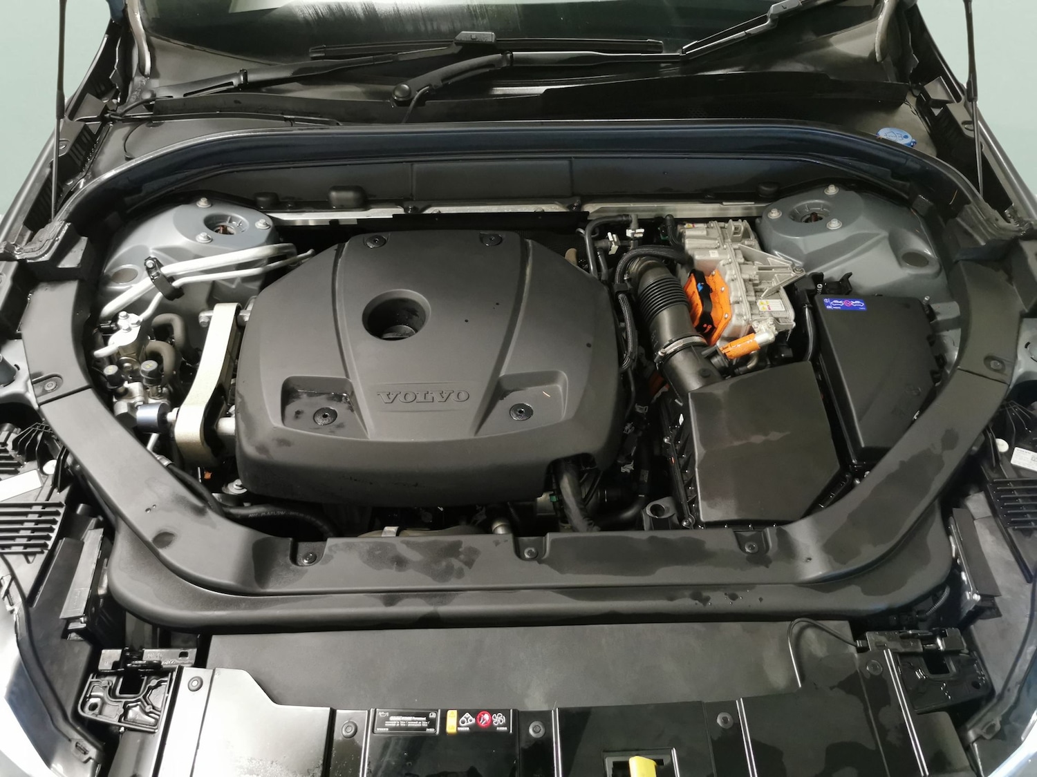 Used Volvo XC60 for sale - 77298039: Photo 29