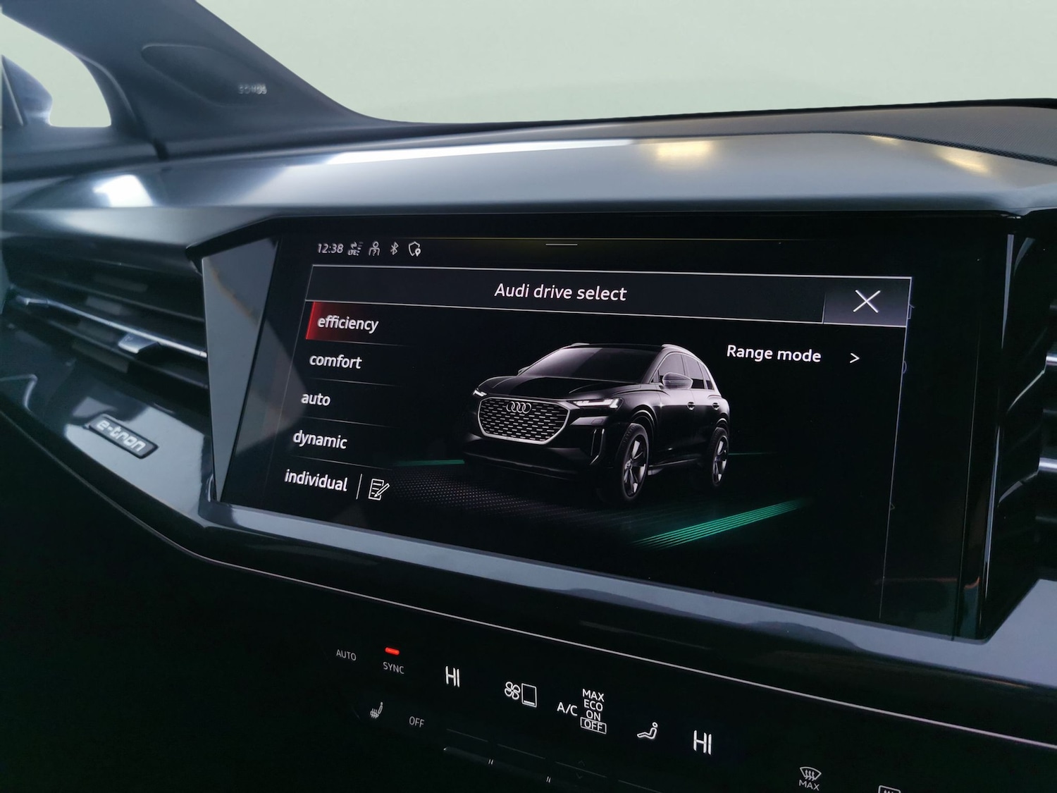 Used Audi Q4 e-tron 2022 for sale - 77053083: Photo 15