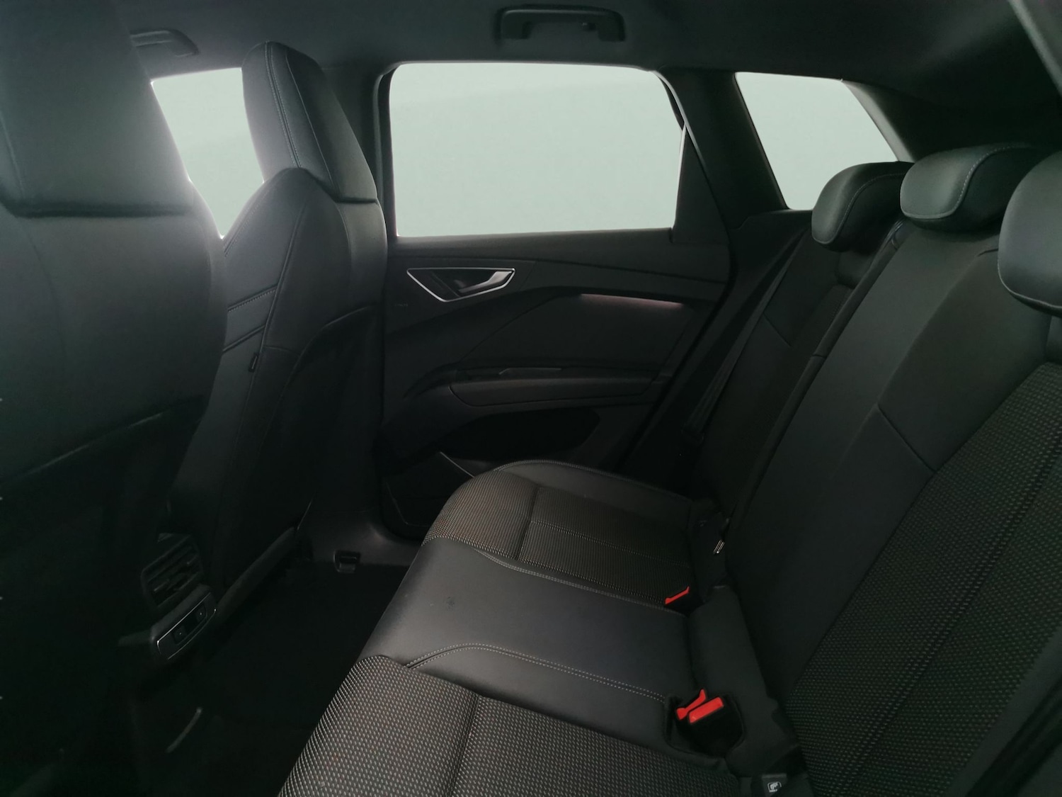 Used Audi Q4 e-tron 2022 for sale - 77053083: Photo 25