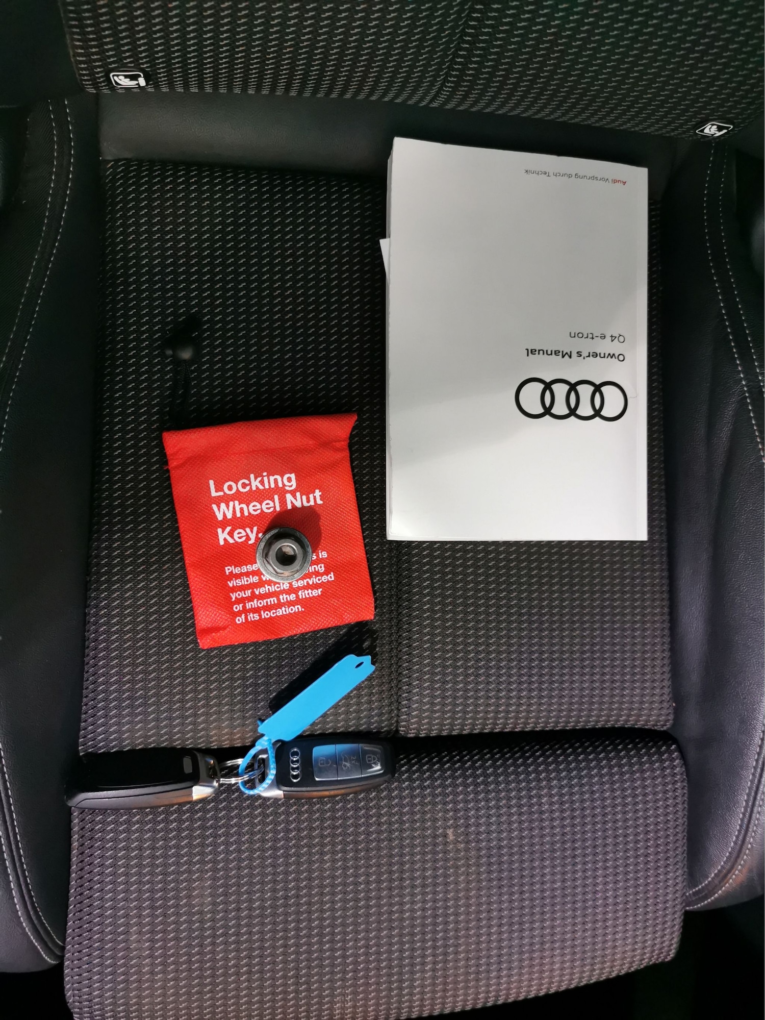 Used Audi Q4 e-tron 2022 for sale - 77053083: Photo 31