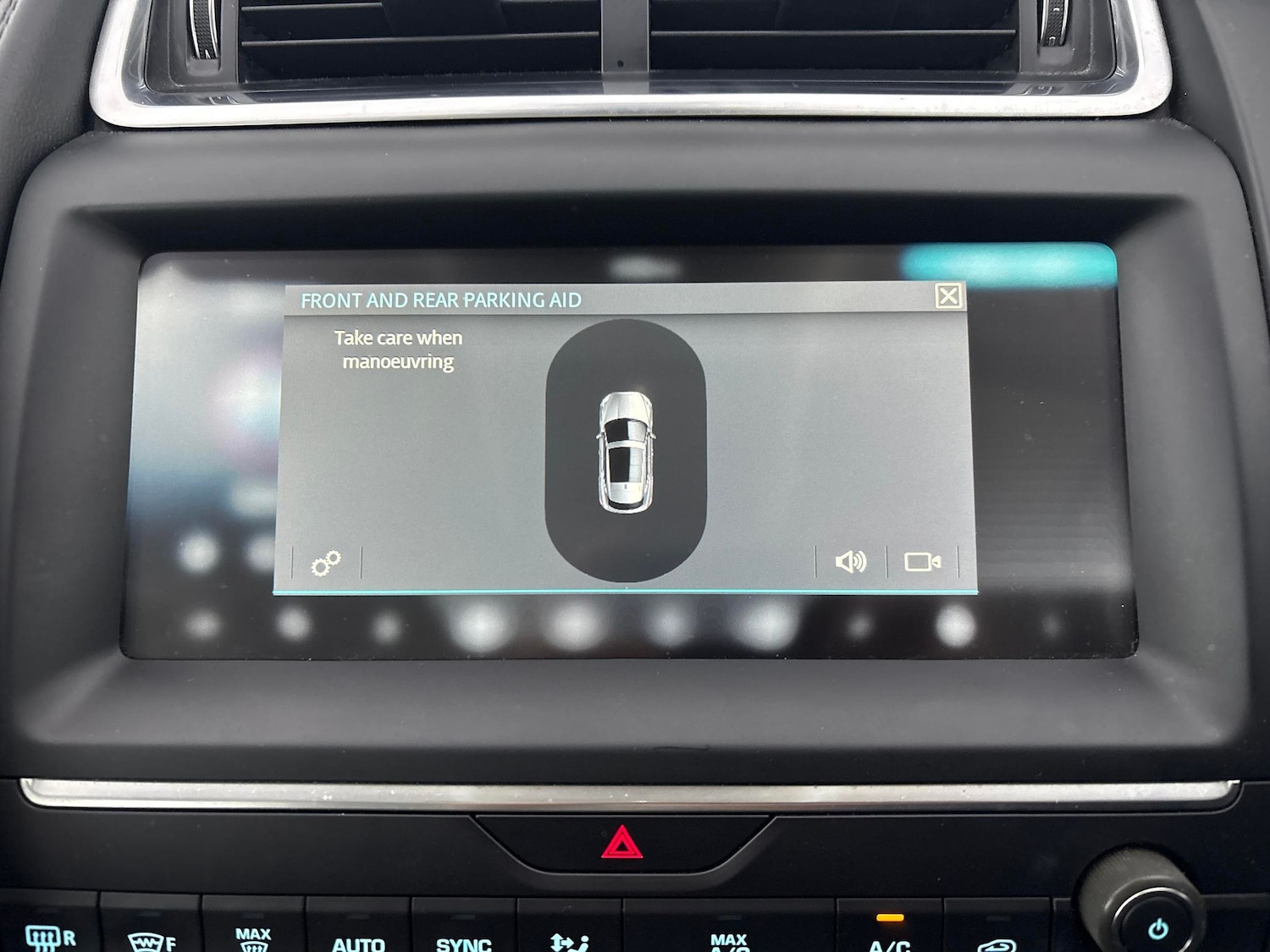 Used Jaguar E-Pace 2019 for sale - 76382989: Photo 19