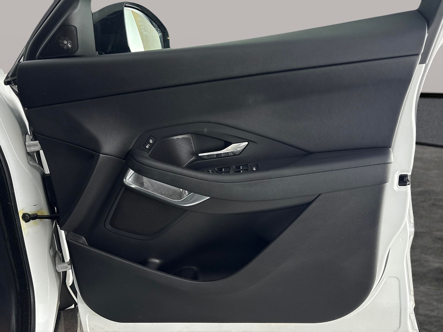 Used Jaguar E-Pace 2019 for sale - 76382989: Photo 34