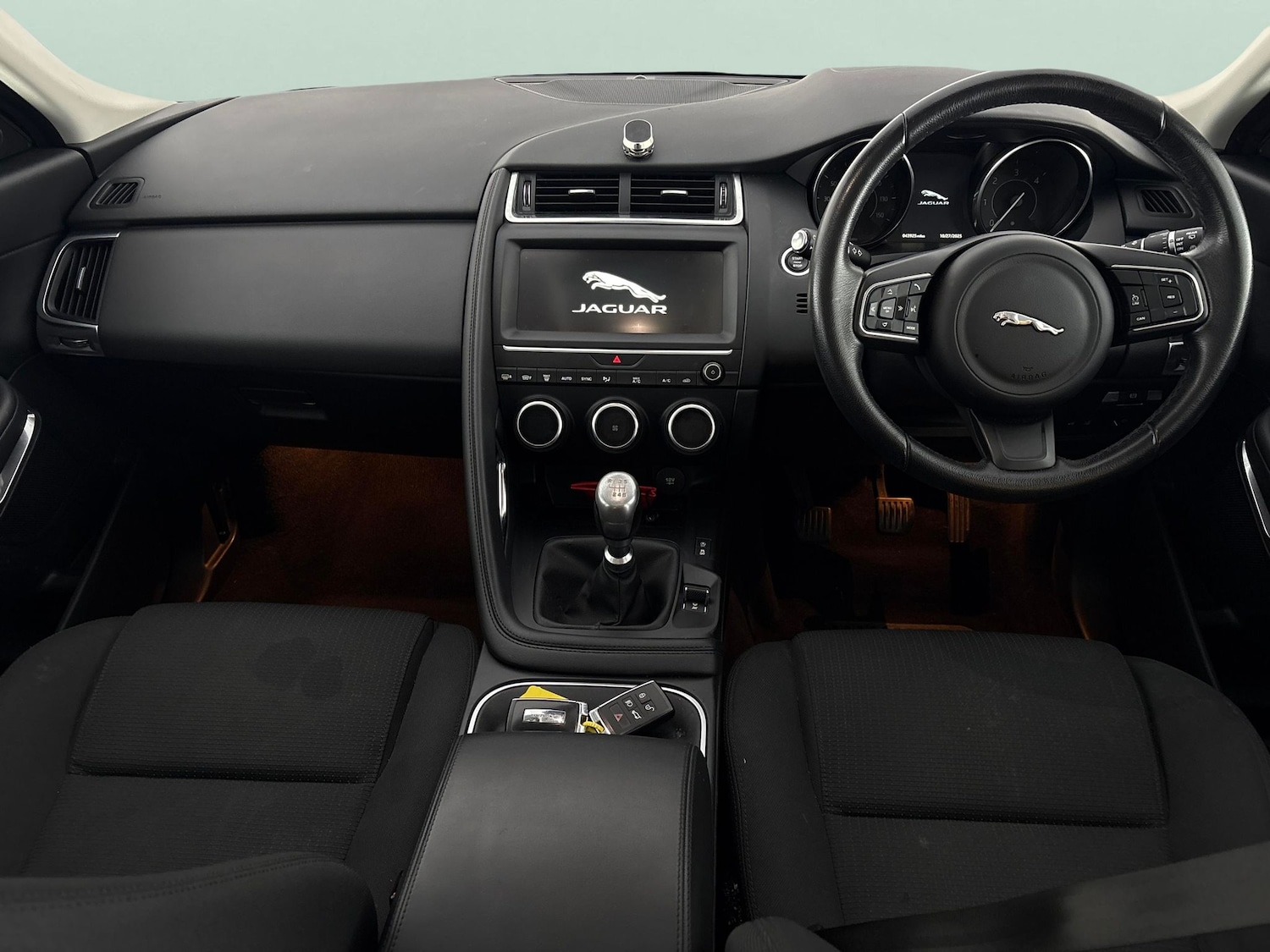 Used Jaguar E-Pace 2019 for sale - 76382989: Photo 8