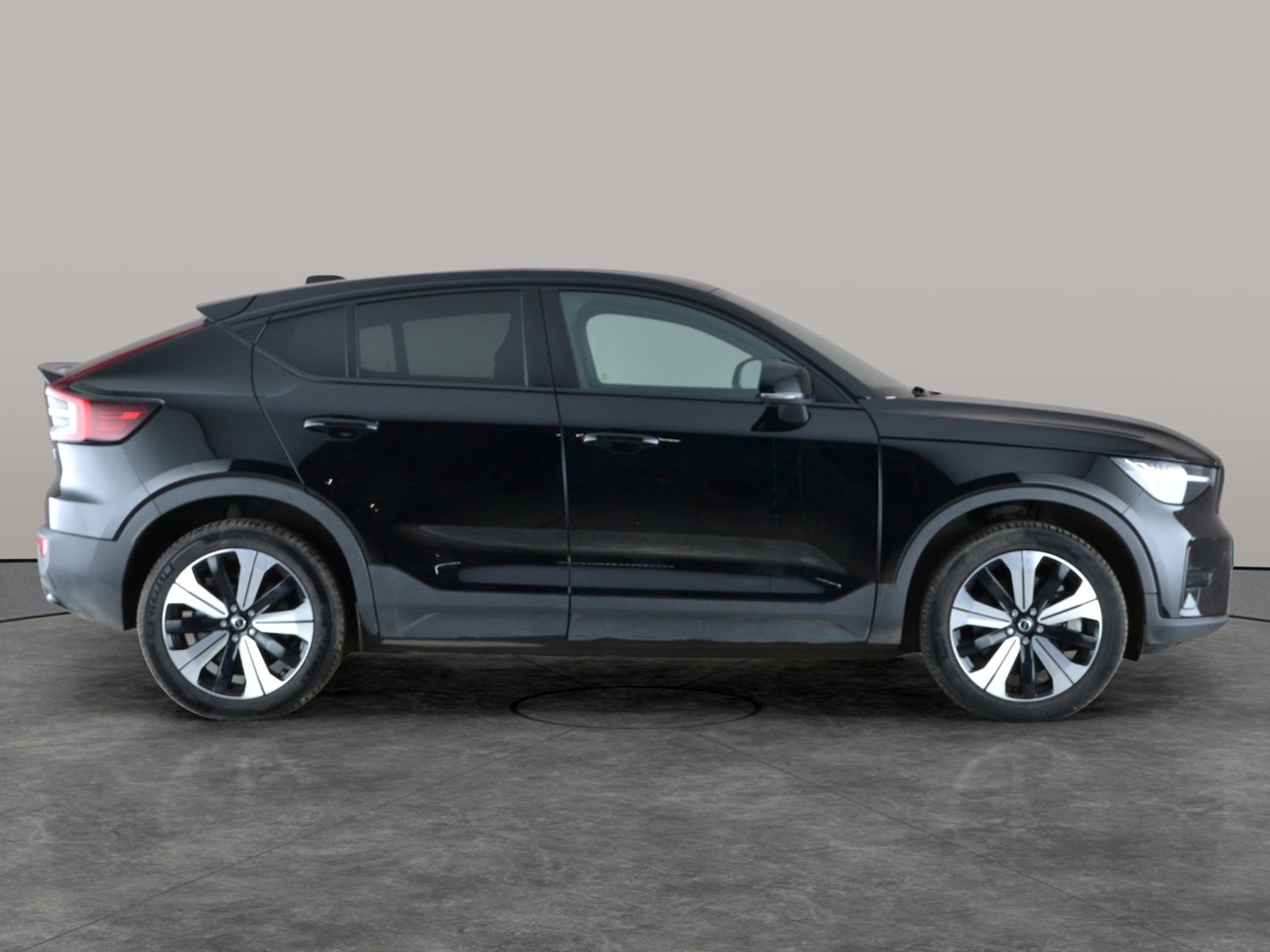 Used Volvo C40 2022 for sale - 77165012: Photo 10