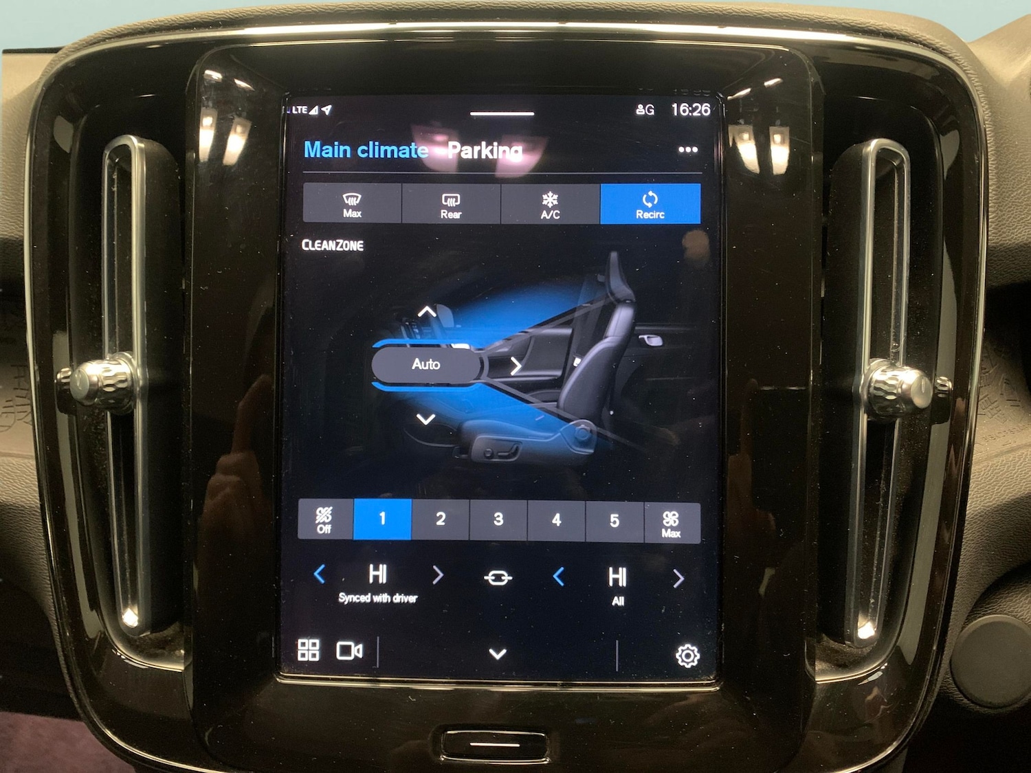 Used Volvo C40 2022 for sale - 77165012: Photo 17