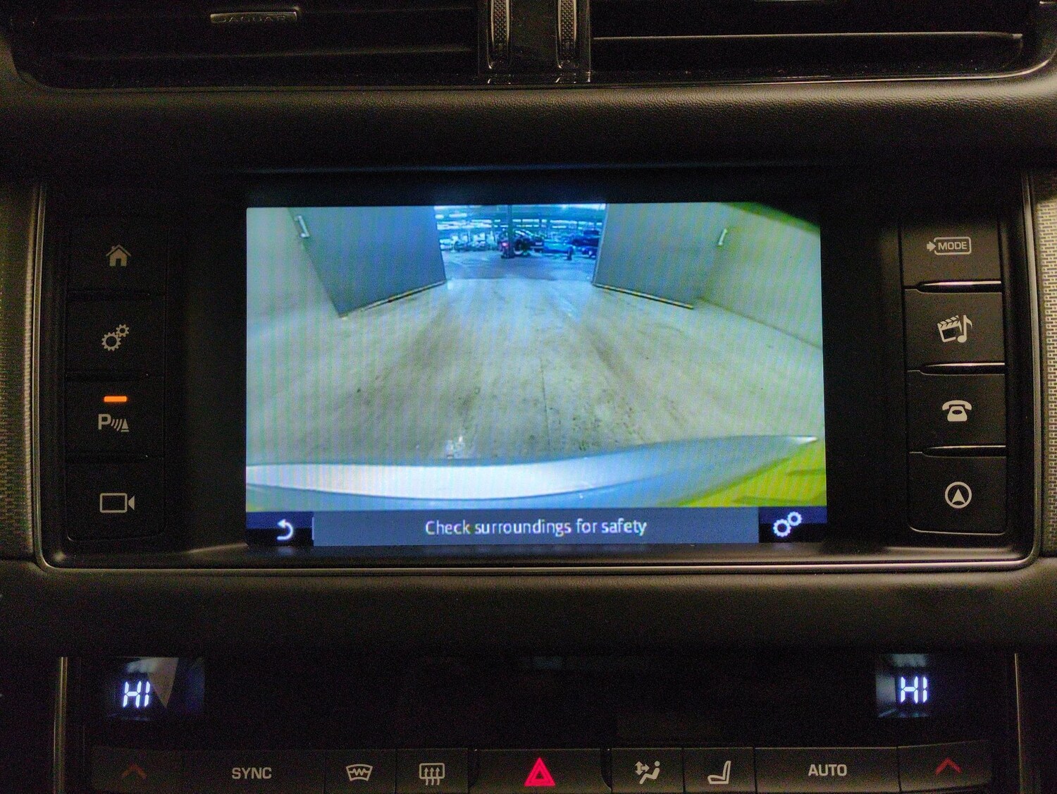 Used Jaguar XF 2018 for sale - 77448097: Photo 19