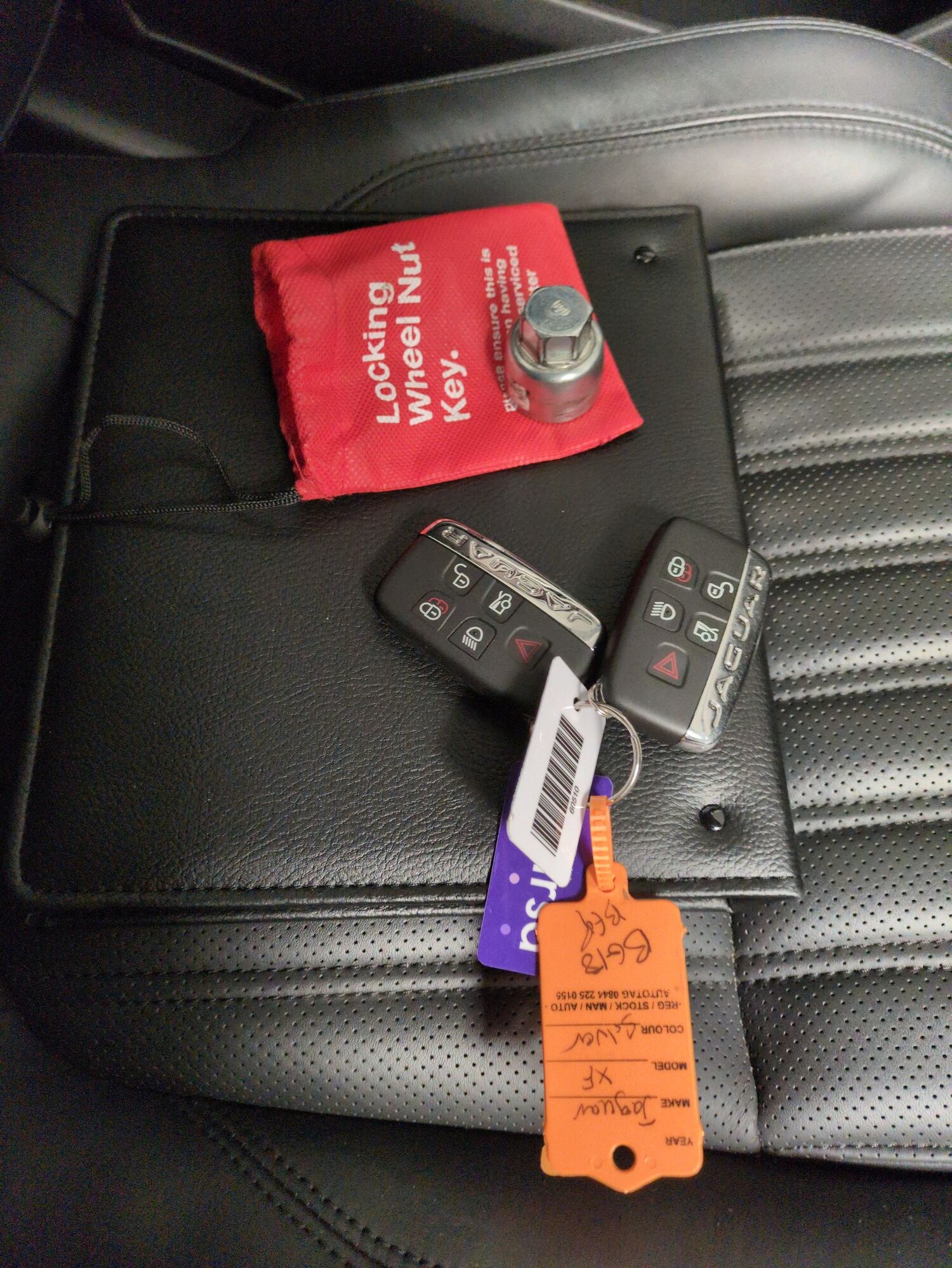 Used Jaguar XF 2018 for sale - 77448097: Photo 35