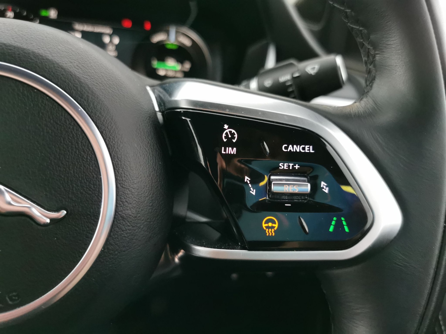 Used Jaguar I-Pace 2025 for sale - 77059241: Photo 24