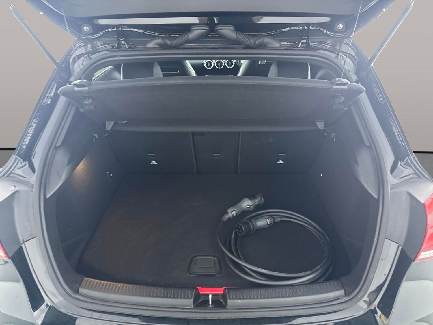 Used Mercedes-Benz A-Class 2022 for sale - 77600839: Photo 31