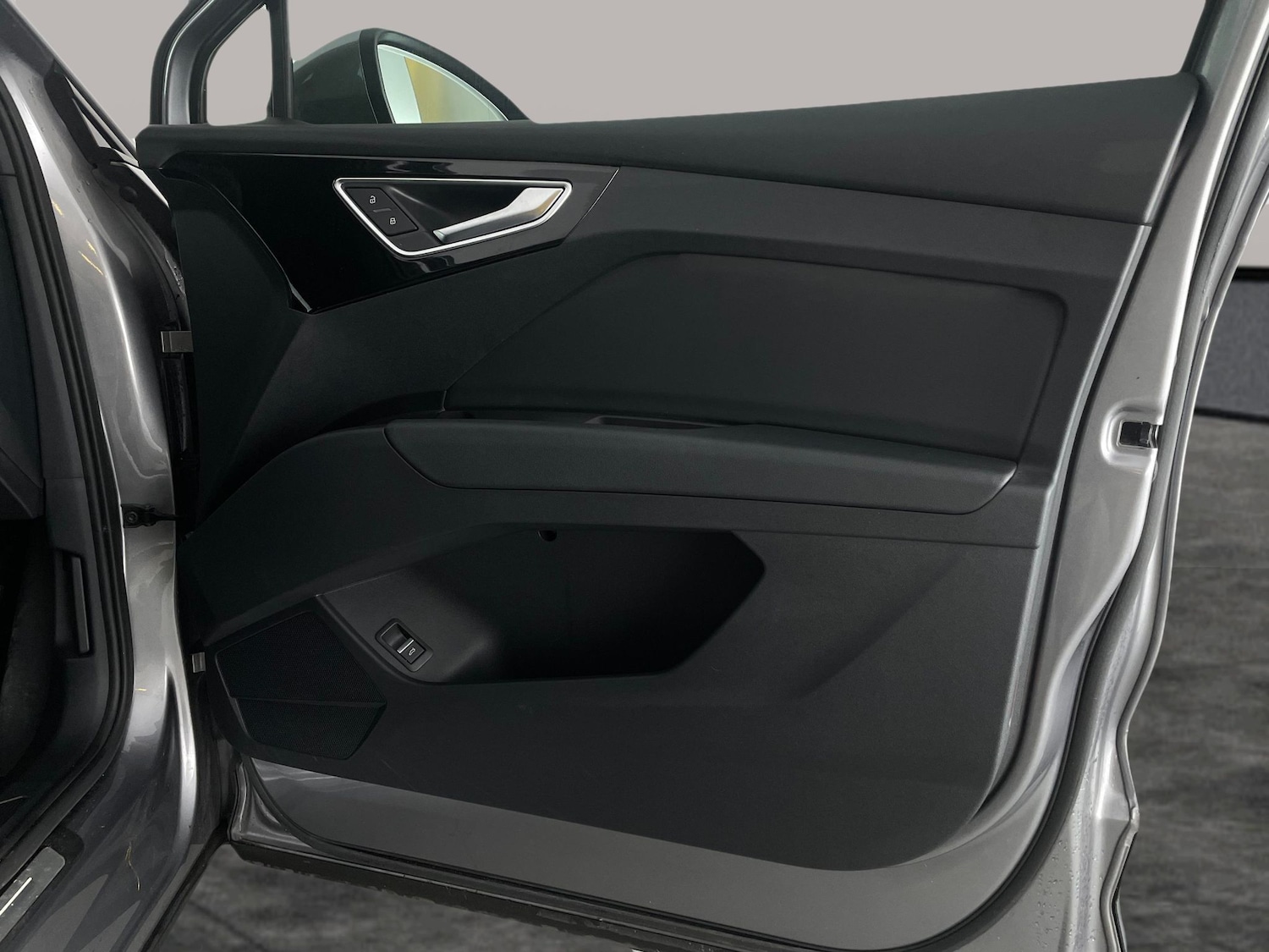 Used Audi Q4 e-tron 2023 for sale - 77283436: Photo 34