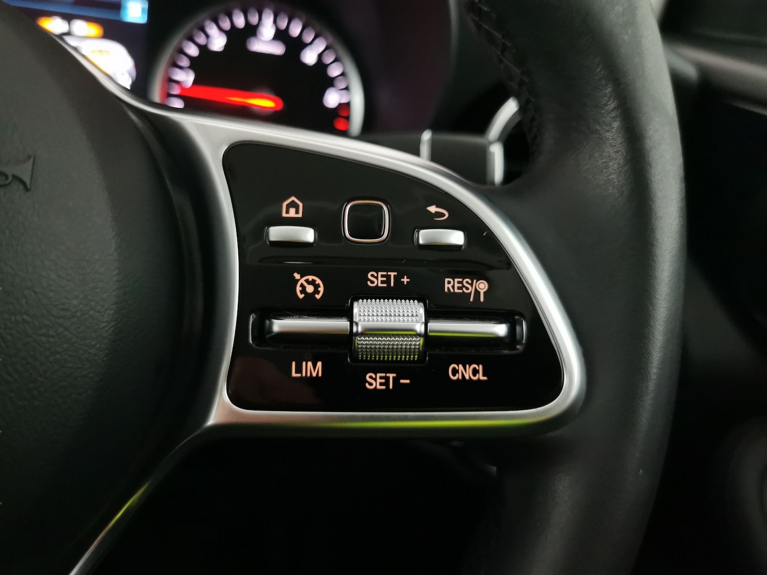 Used Mercedes-Benz GLC 2020 for sale - 77300845: Photo 19