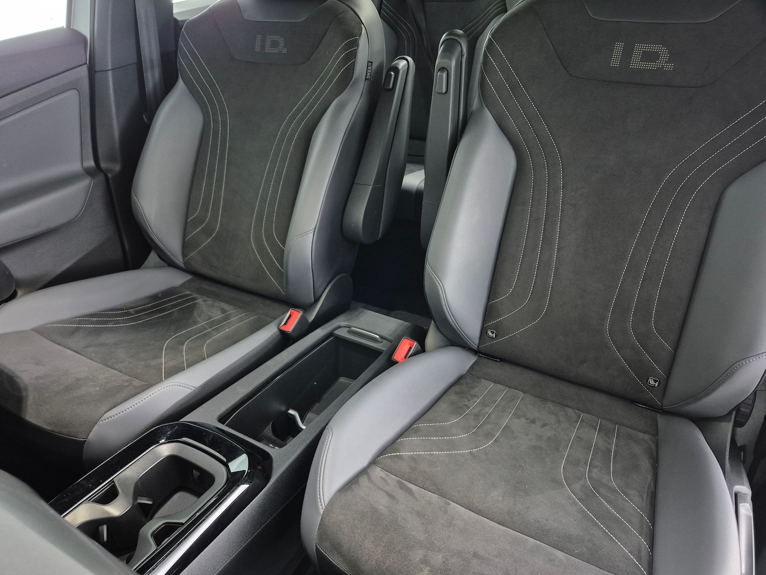 Used Volkswagen ID.4 2023 for sale - 77569945: Photo 14