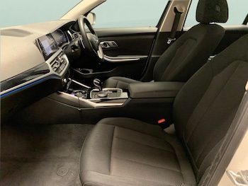 Used BMW 3 Series 2022 for sale - 79381701: Photo