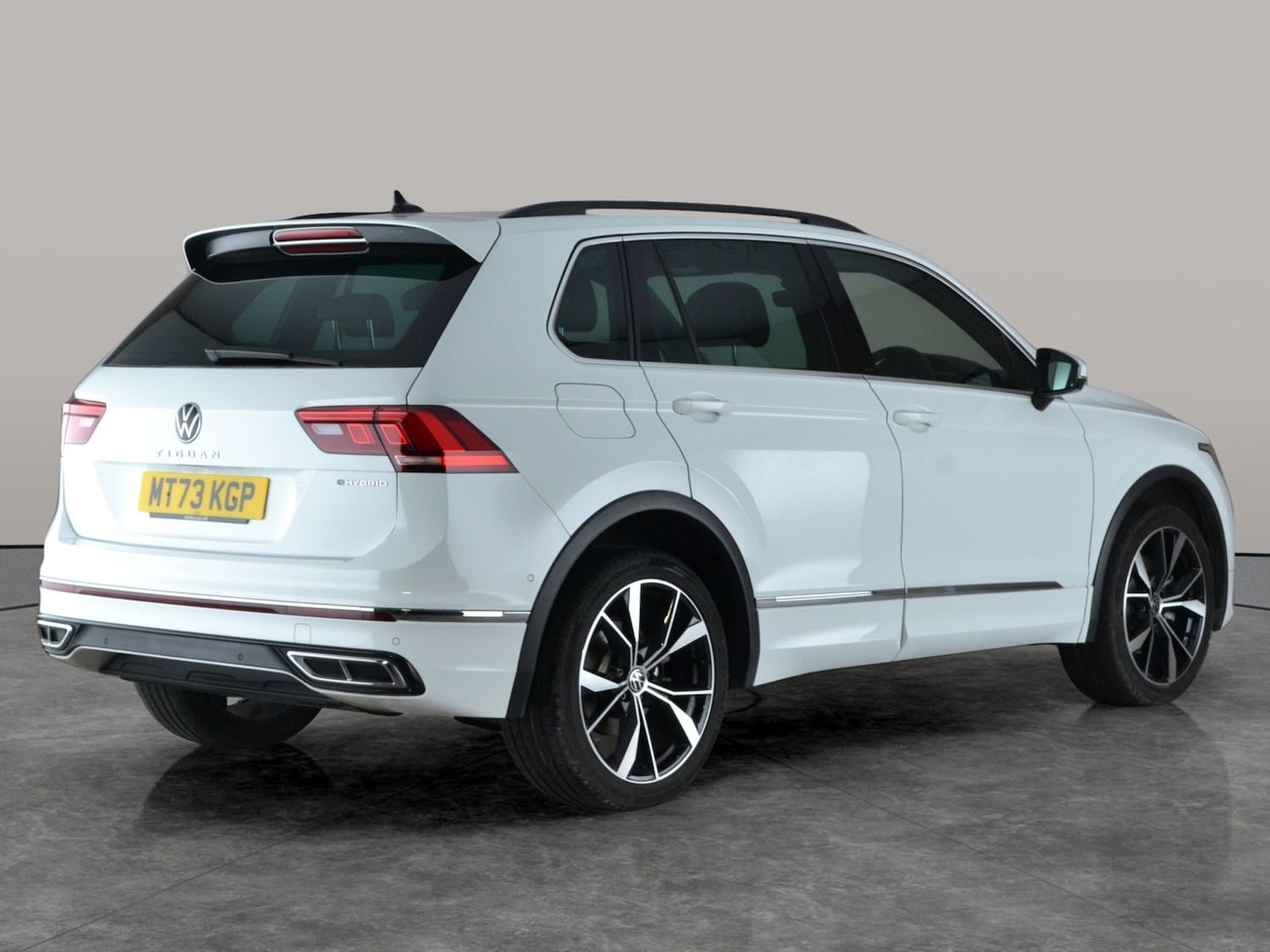 Used Volkswagen Tiguan 2023 for sale - 77043640: Photo 9