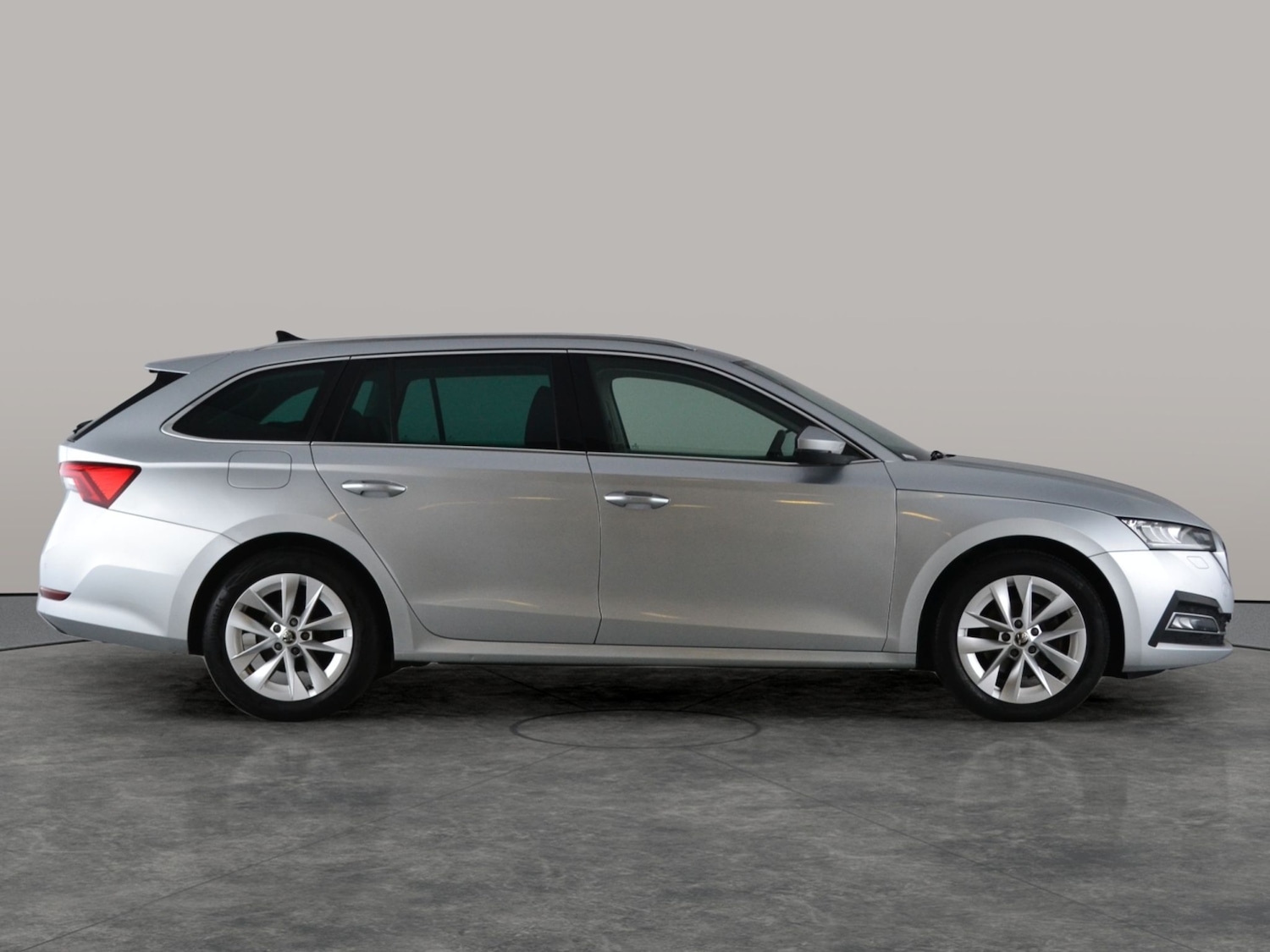 Used Skoda Octavia 2022 for sale - 76650879: Photo 10