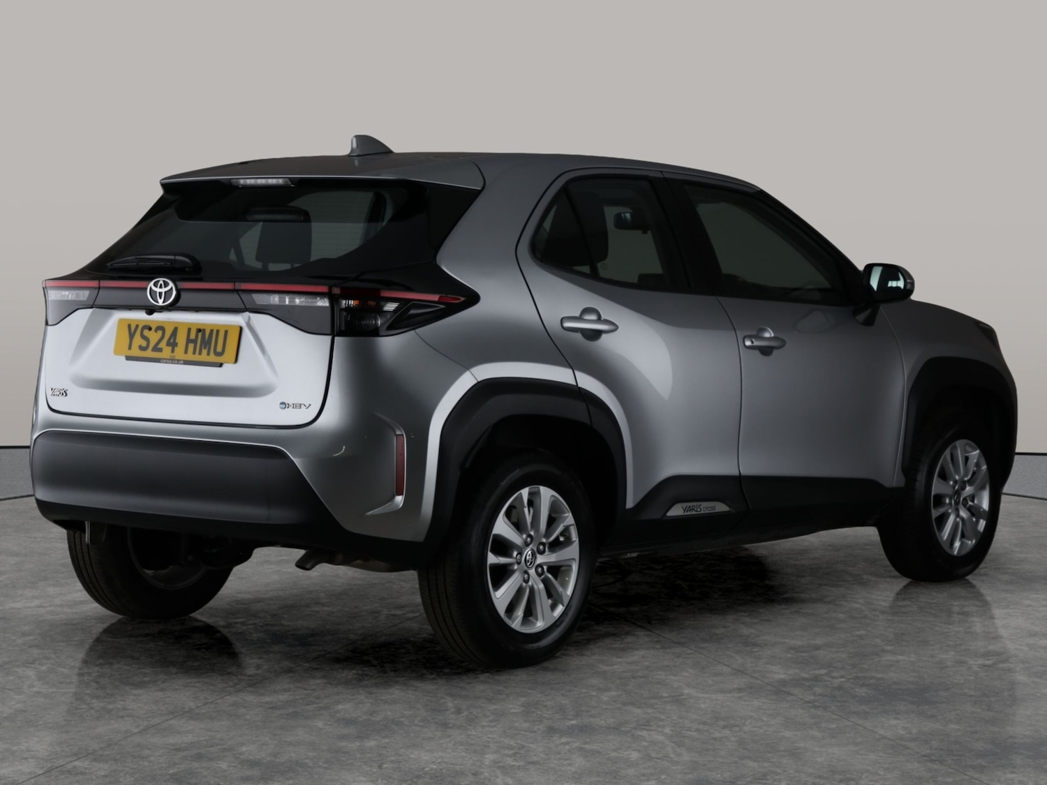 Used Toyota Yaris Cross 2024 for sale - 76459460: Photo 13