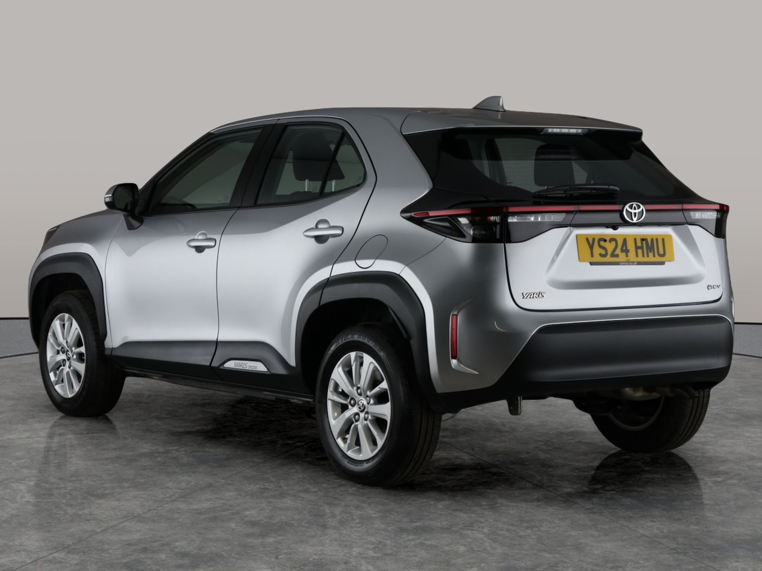 Used Toyota Yaris Cross 2024 for sale - 76459460: Photo 15