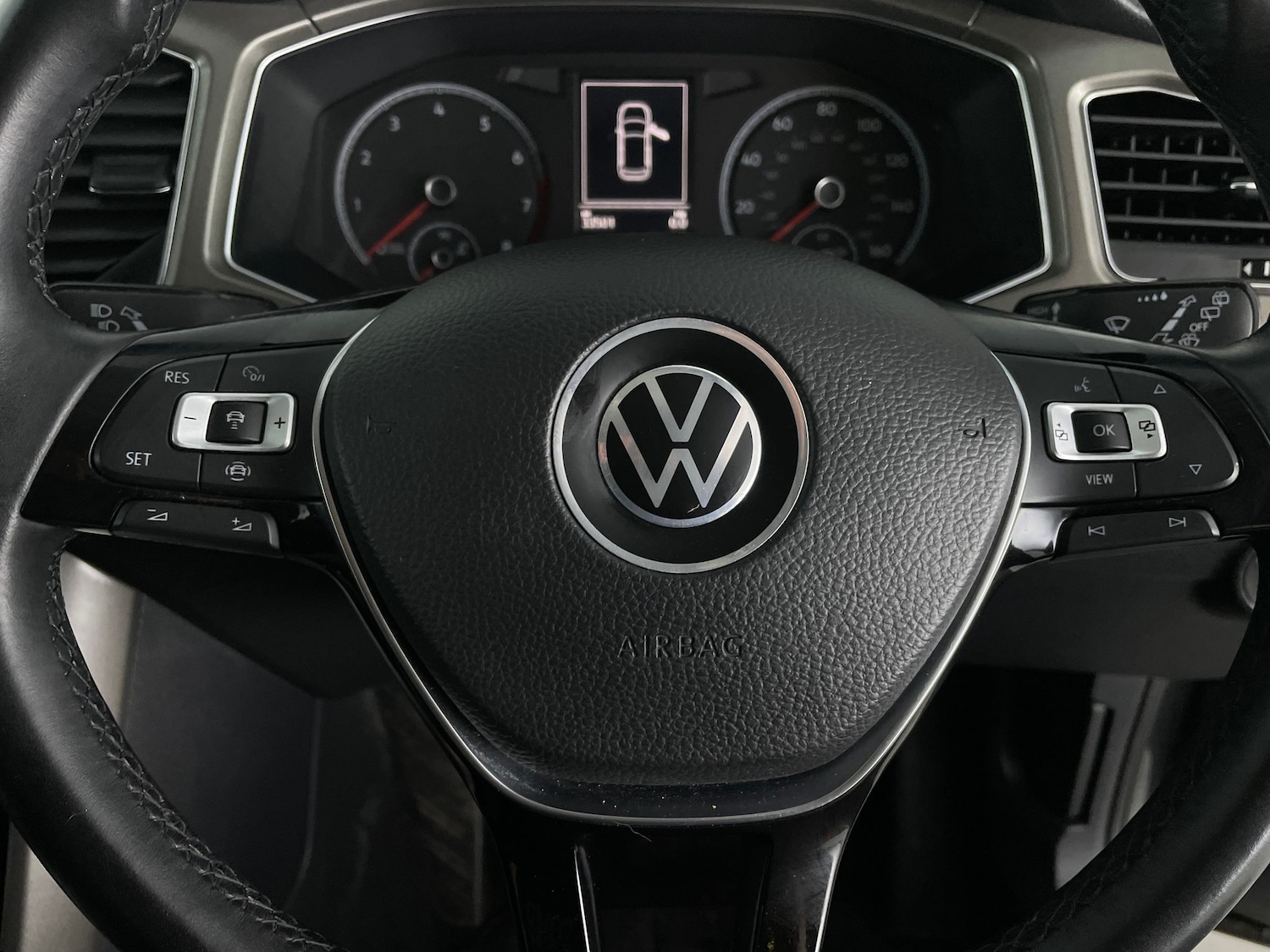 Used Volkswagen T-Roc 2021 for sale - 77283476: Photo 14