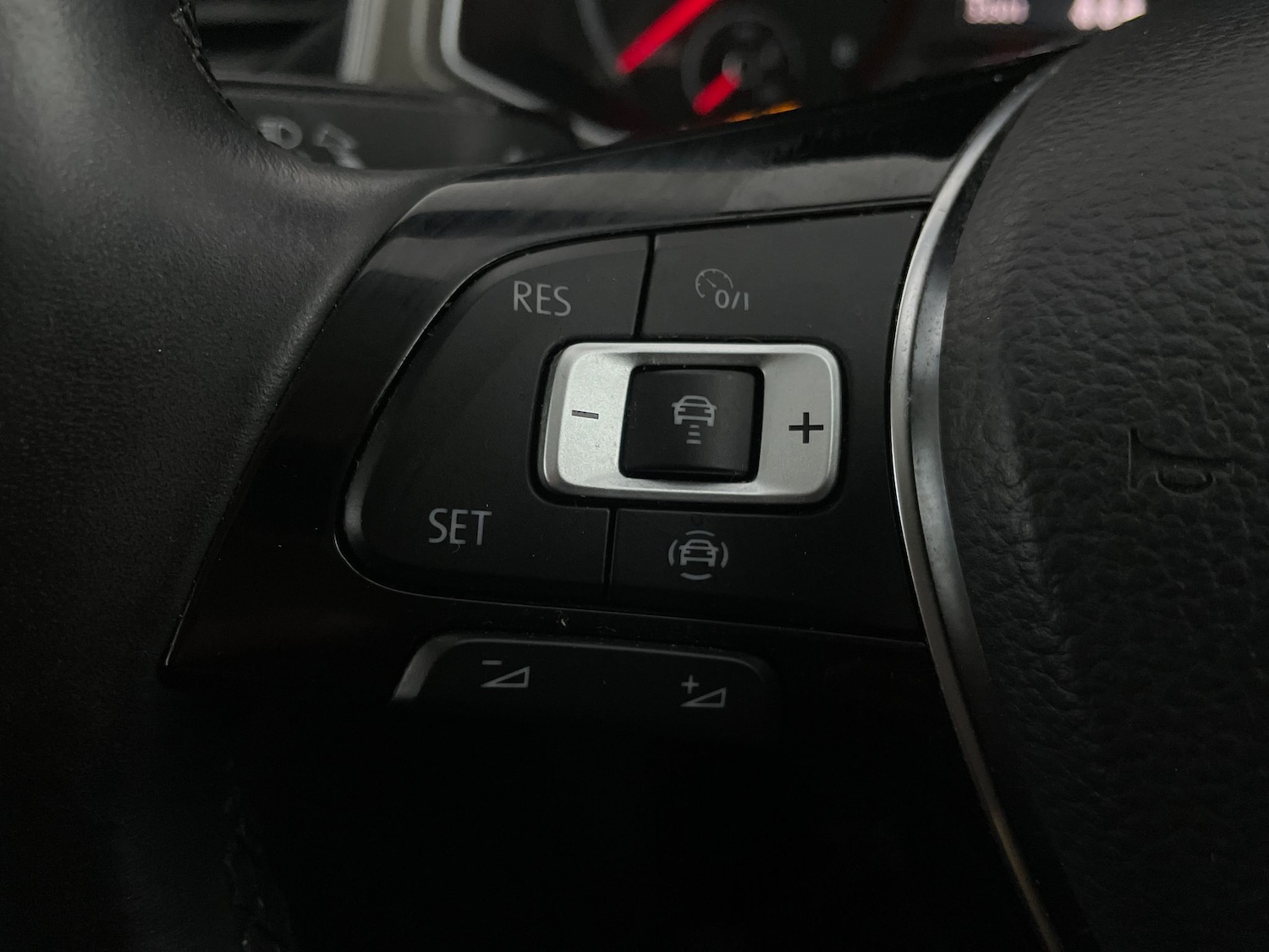 Used Volkswagen T-Roc 2021 for sale - 77283476: Photo 21