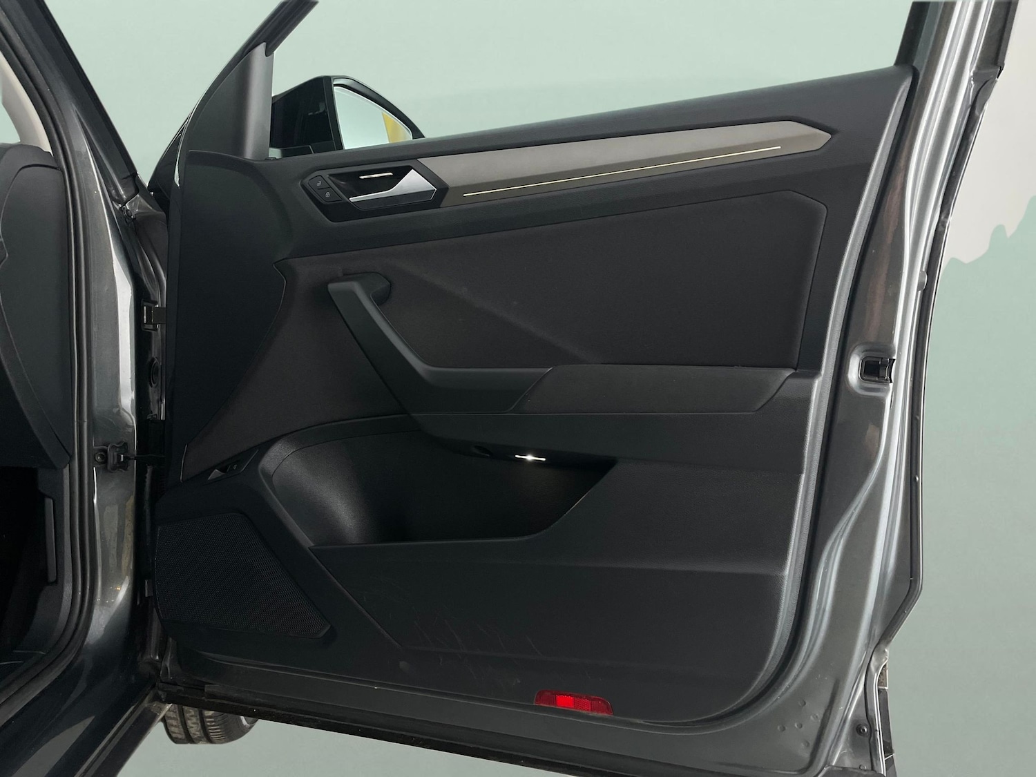 Used Volkswagen T-Roc 2021 for sale - 77283476: Photo 30