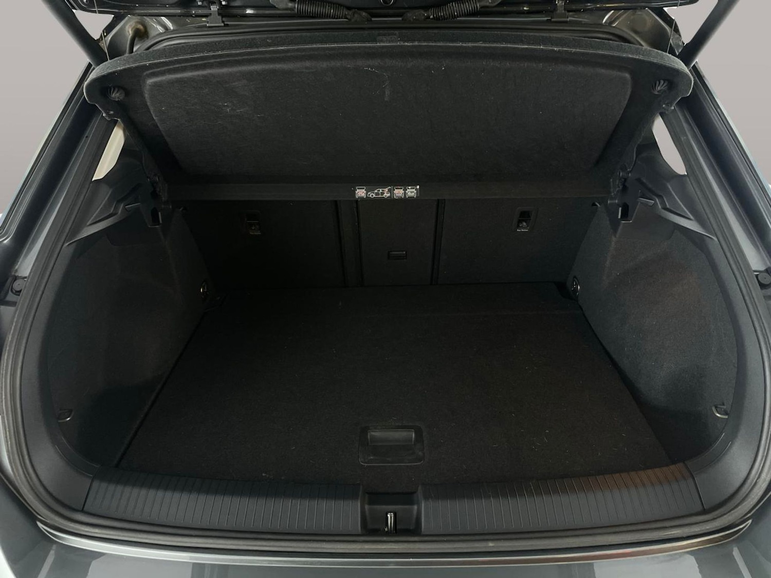 Used Volkswagen T-Roc 2021 for sale - 77283476: Photo 31