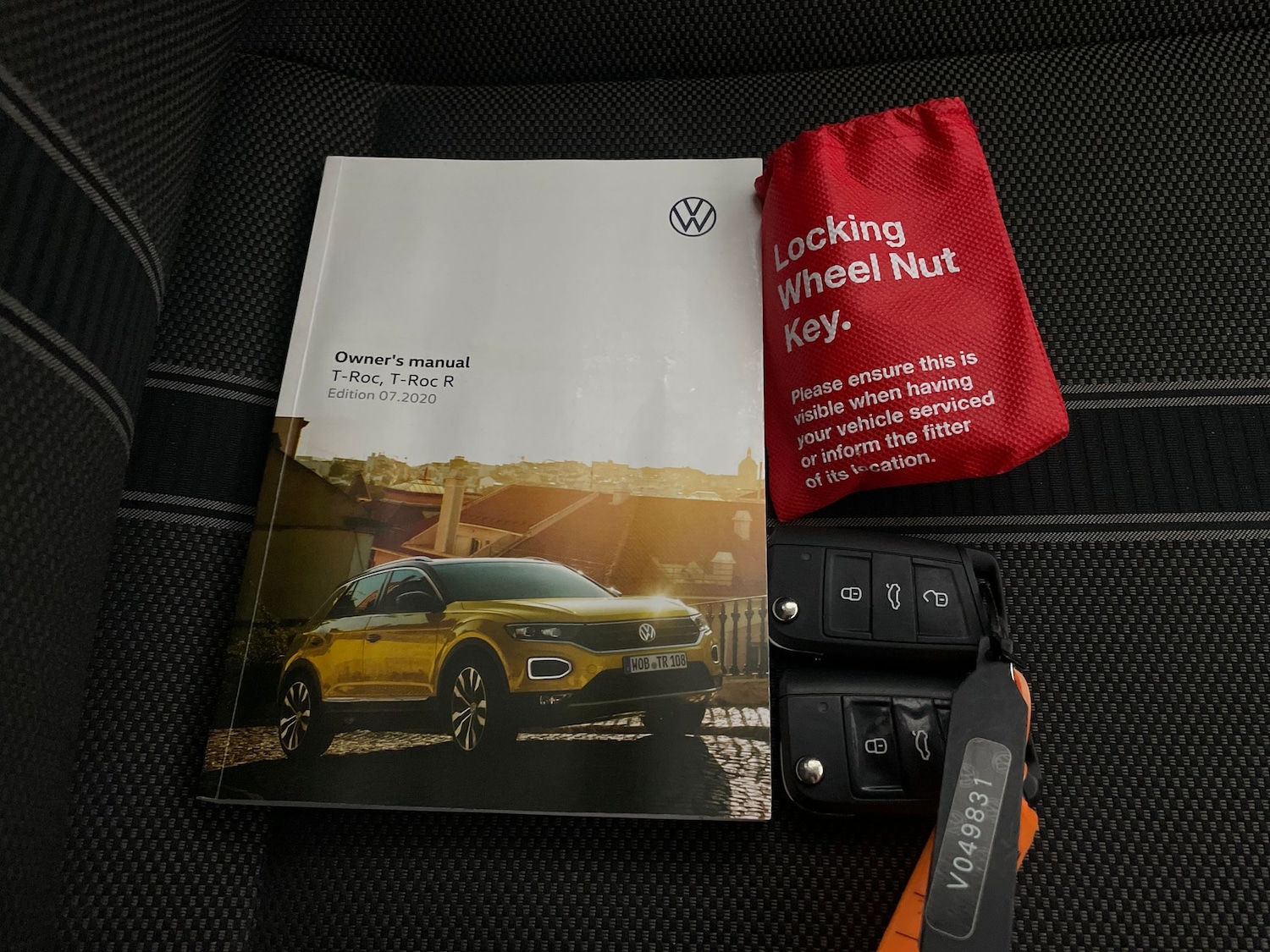 Used Volkswagen T-Roc 2021 for sale - 77283476: Photo 32