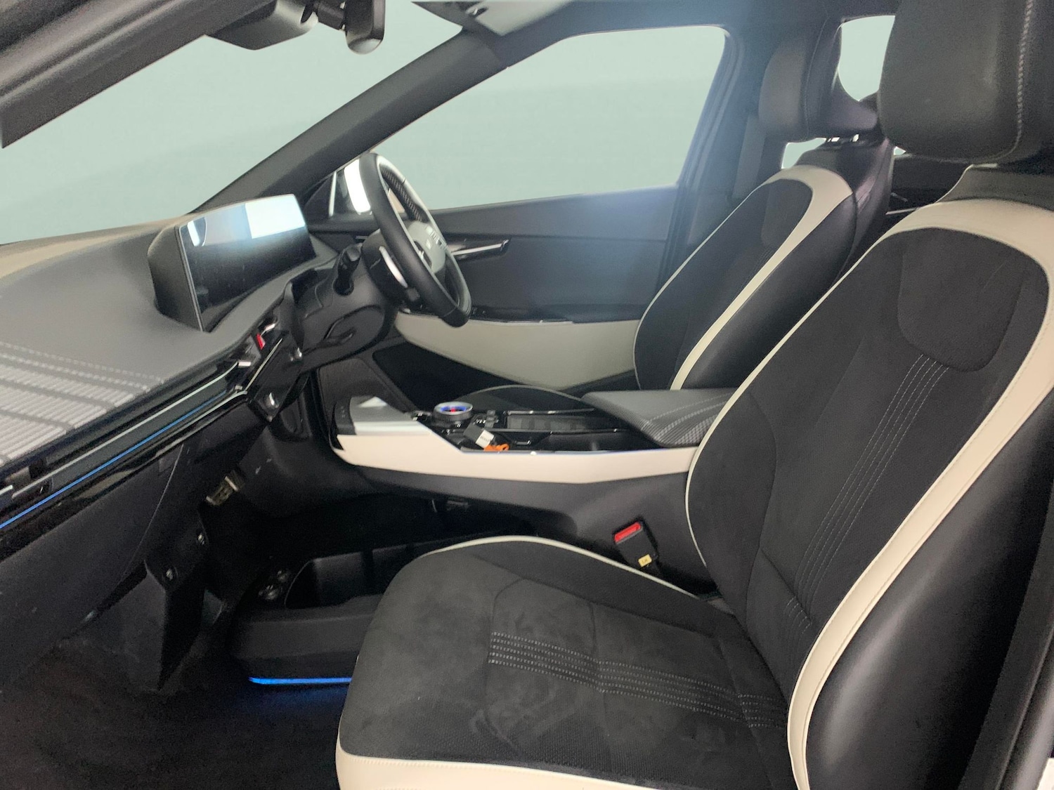 Used Kia EV6 2021 for sale - 76960531: Photo 4