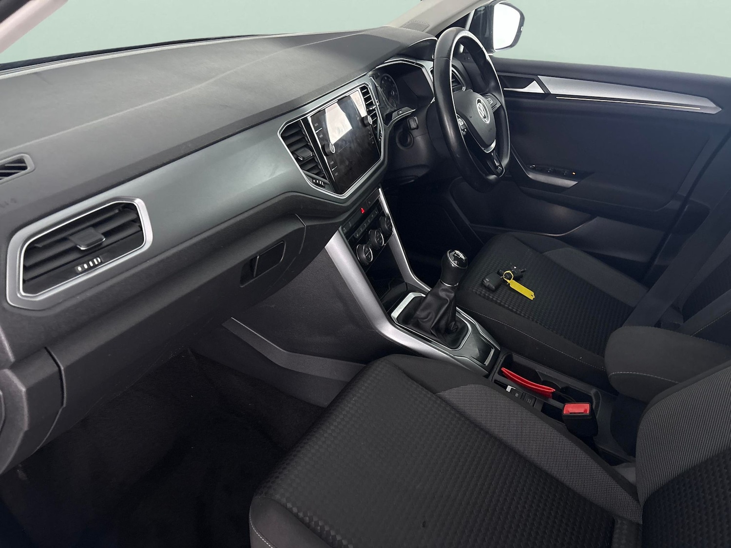 Used Volkswagen T-Roc 2021 for sale - 76788712: Photo 4