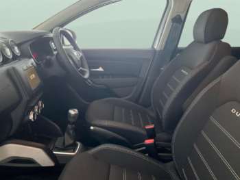 Used Dacia Duster 2021 for sale - 74953309: Photo