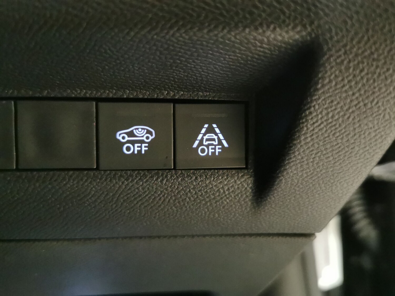 Used Peugeot 2008 2021 for sale - 78055514: Photo 23