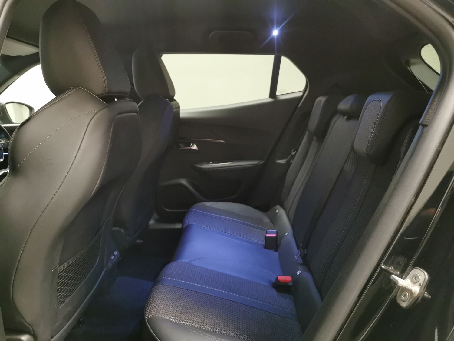 Used Peugeot 2008 2021 for sale - 78055514: Photo 27