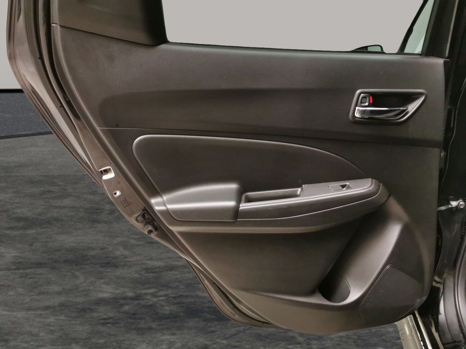 Used Suzuki Swift 2019 for sale - 77799925: Photo 24