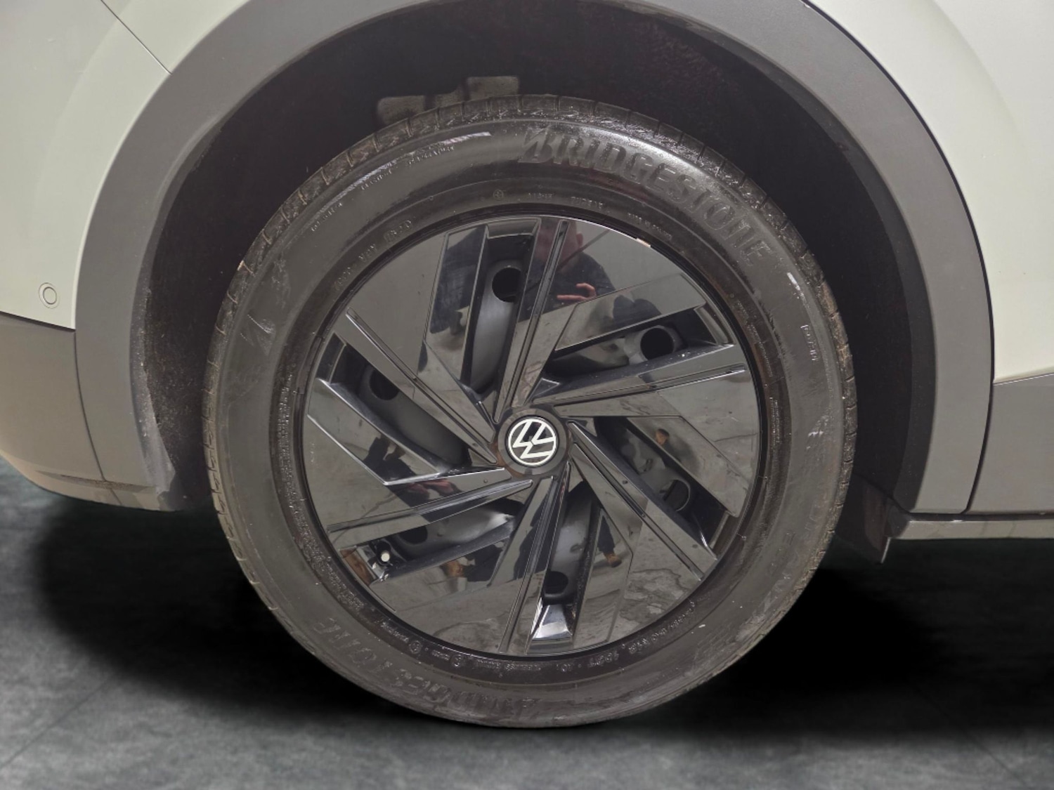 Used Volkswagen ID.4 2023 for sale - 77648529: Photo 24