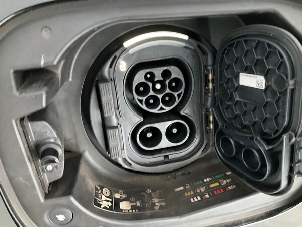 Used Mercedes-Benz EQC 2022 for sale - 76171460: Photo 38
