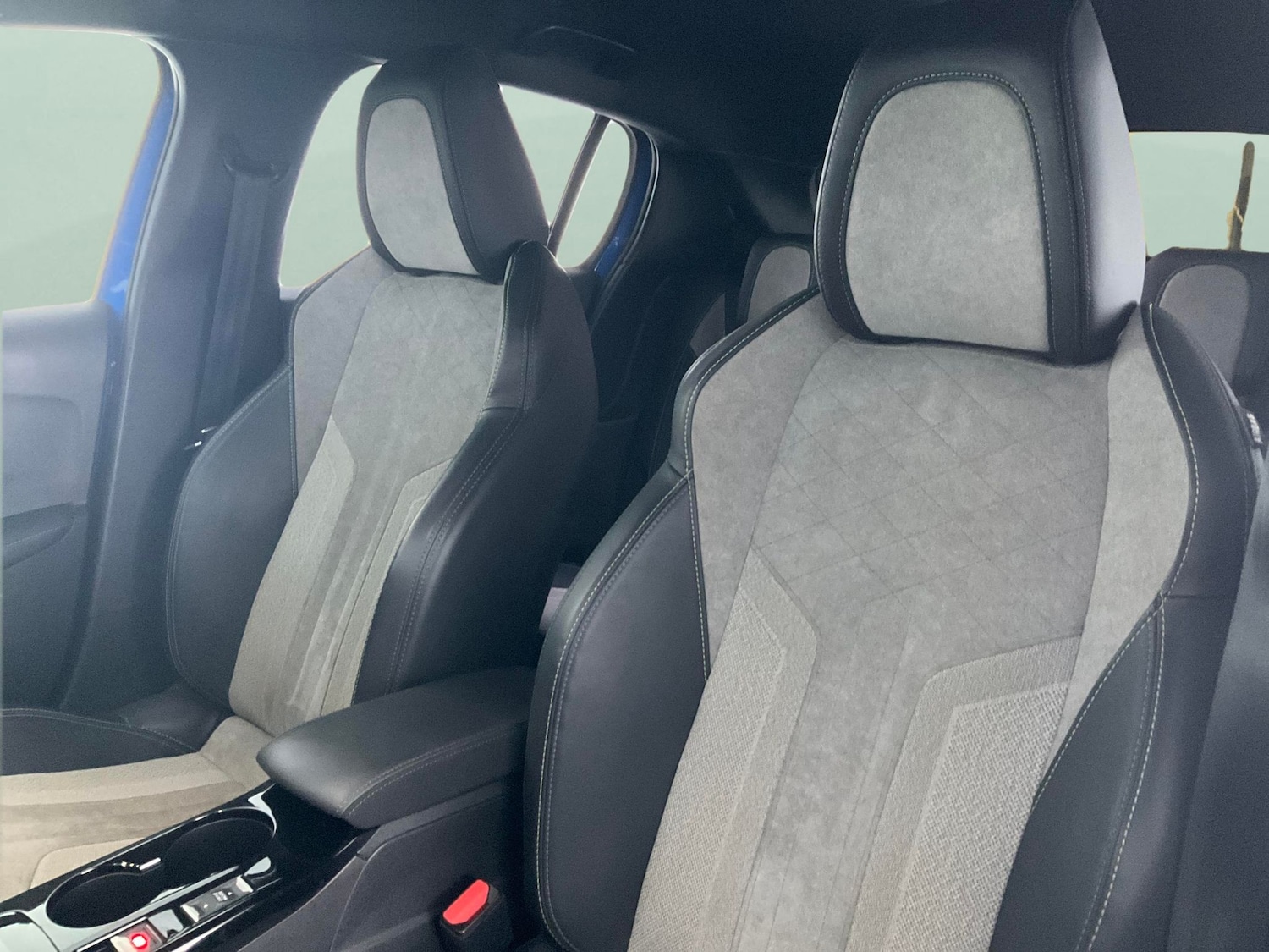 Used Peugeot 208 2020 for sale - 76626216: Photo 14