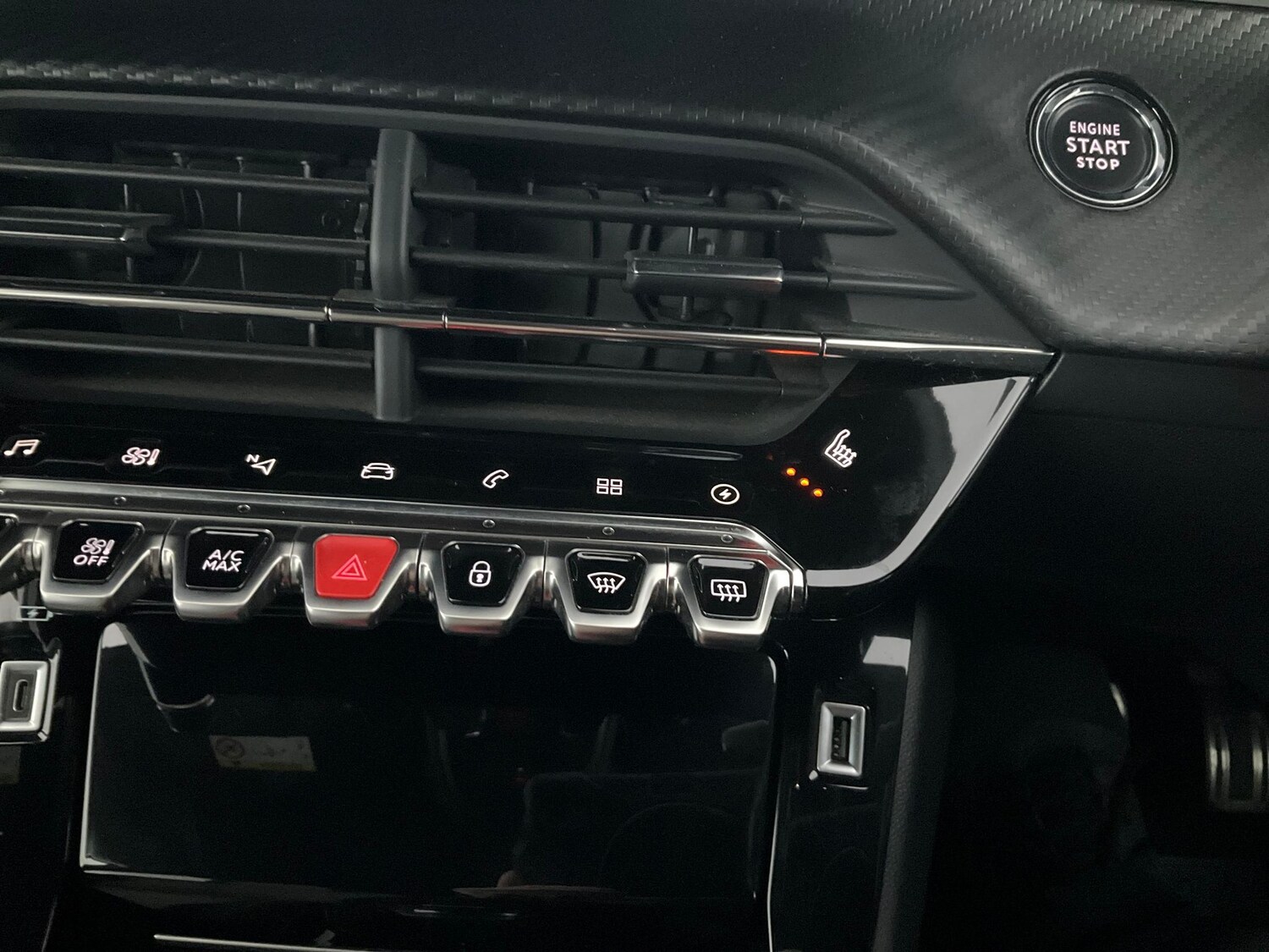 Used Peugeot 208 2020 for sale - 76626216: Photo 23