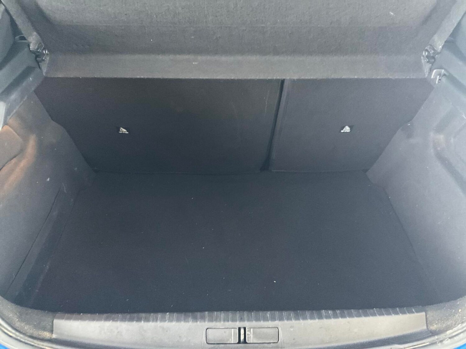 Used Peugeot 208 2020 for sale - 76626216: Photo 37